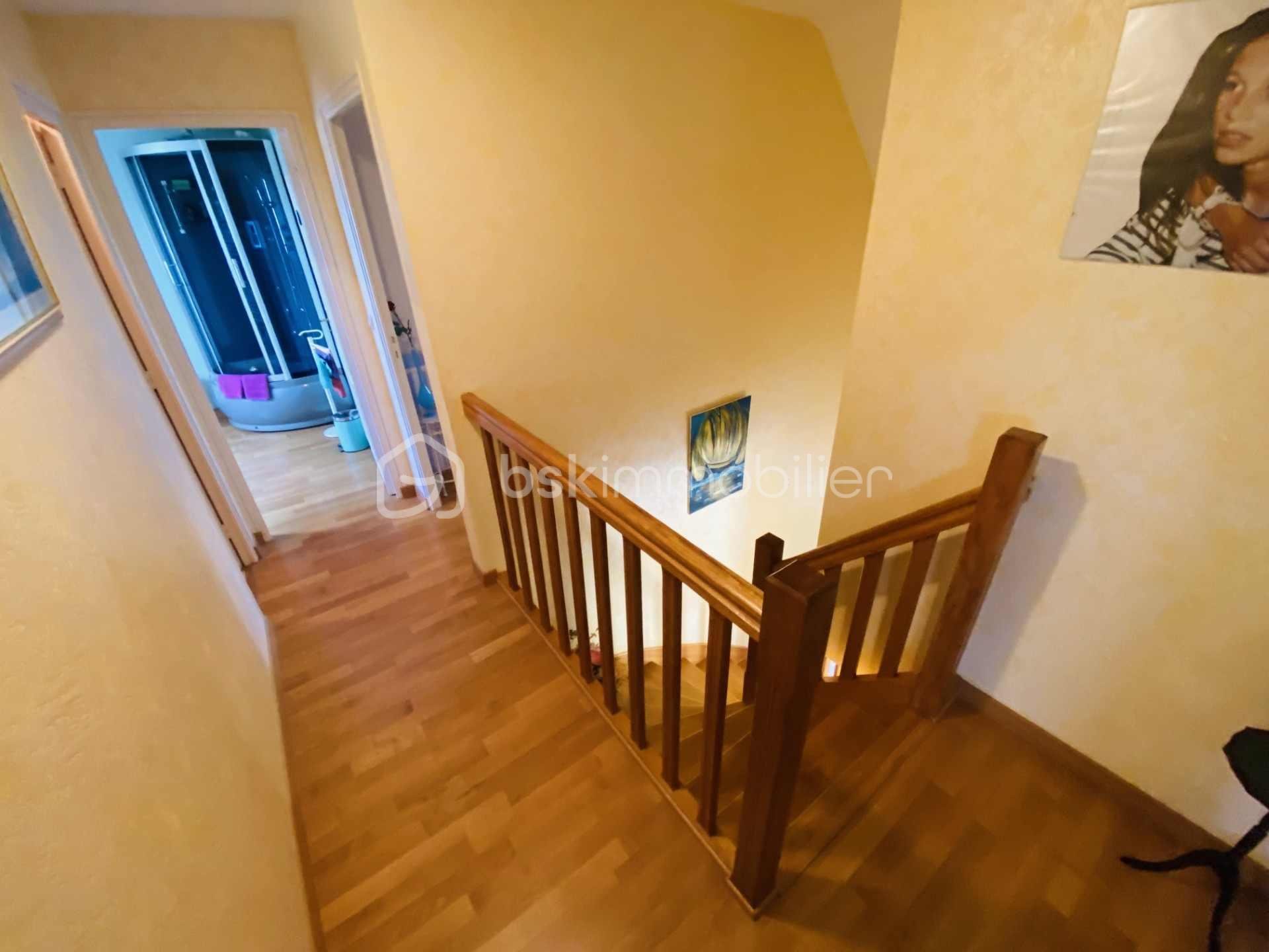 Maison traditionnelle de 160 m² - 22.jpg