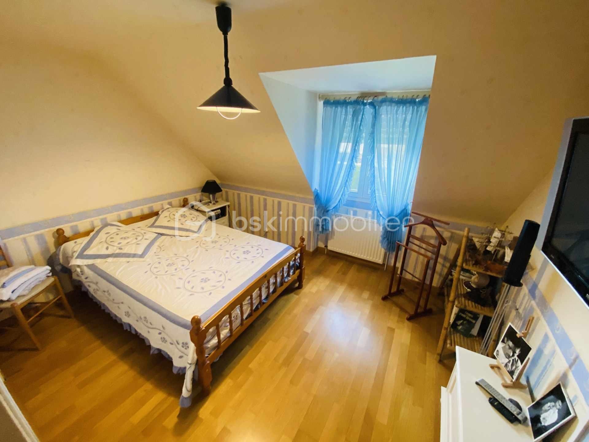 Maison traditionnelle de 160 m² - 23.jpg