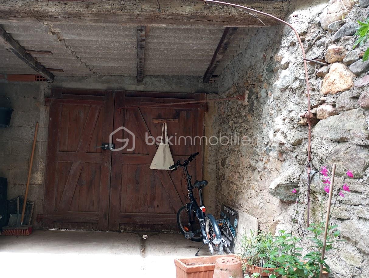 Immeuble de 80 m² - IMG_20250501_144236 (1).jpg