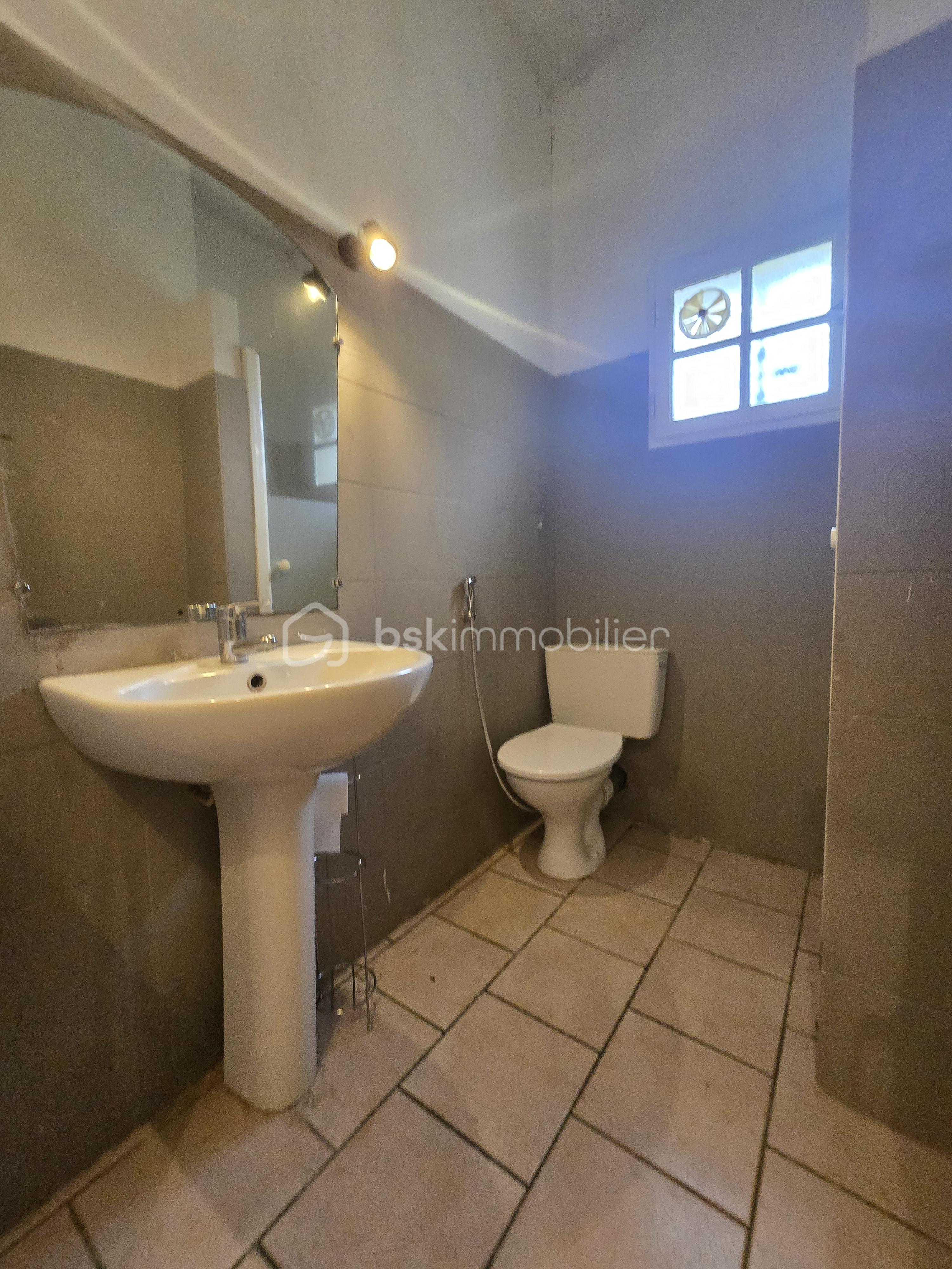 Maison de 113 m² - 20260119_152818.jpg