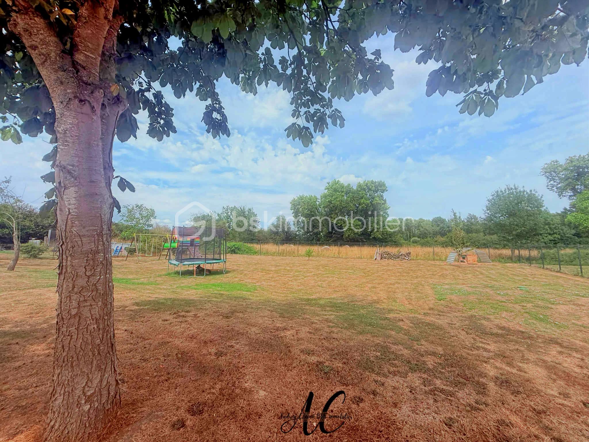 Maison ancienne de 105 m² - liloo-downloaderGSZ4BP