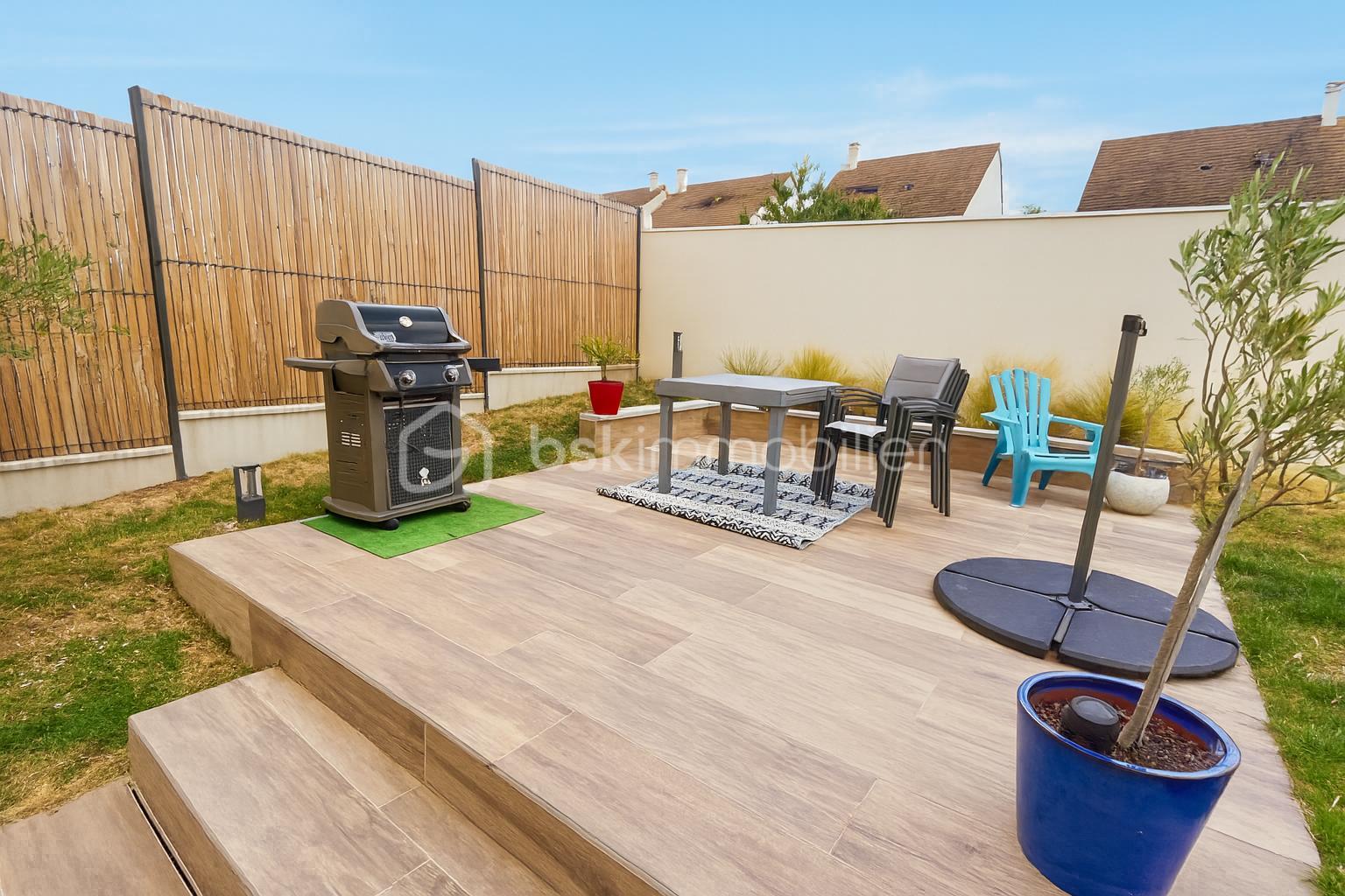 Maison de 227 m² - 44e7a5e3-692a-46ed-aa03-33a4493f699f.jpeg
