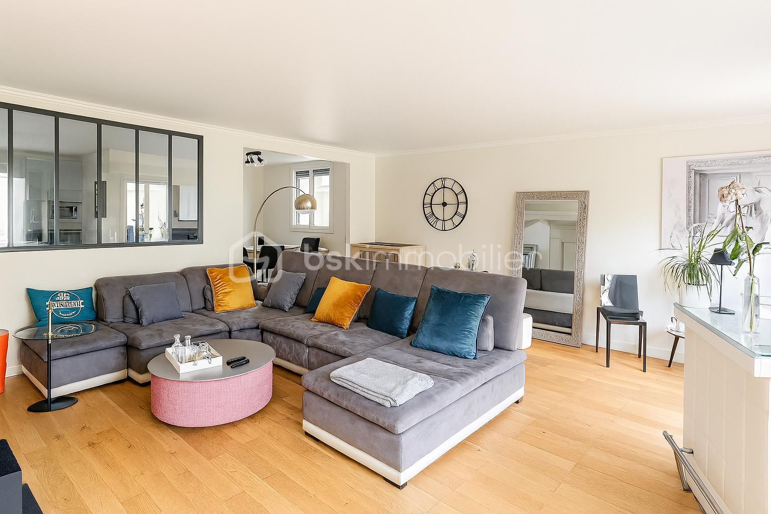 Maison de 227 m² - b2c737a7-b8ba-4205-b7be-81d6f472190e.jpeg