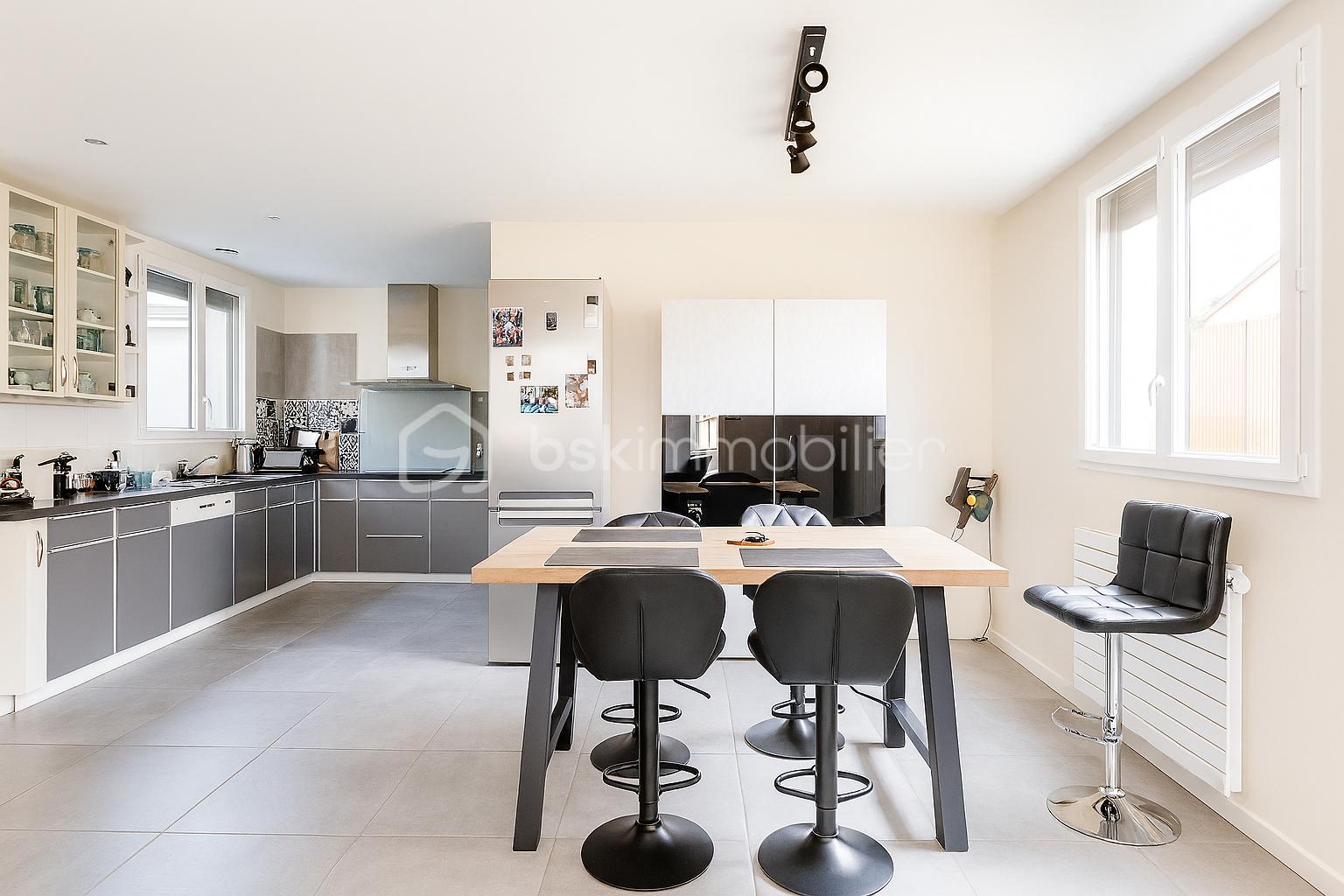 Maison de 227 m² - 1117D47C-D904-43AA-937A-88A3A913EB08.png