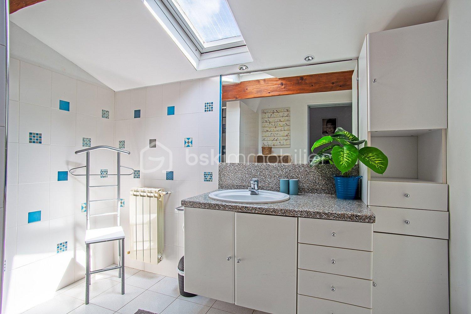 Maison de 183 m² - Villa Poussan Web 42.jpg