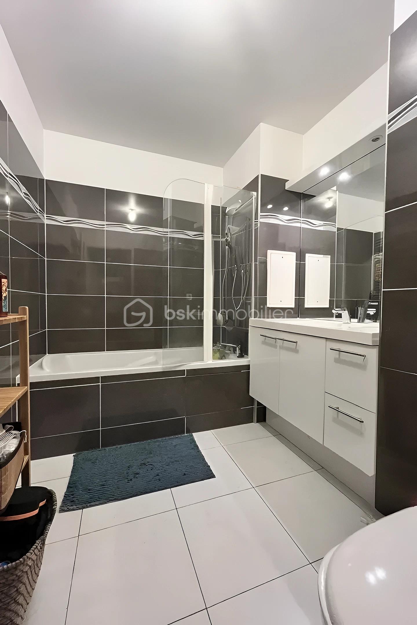 Appartement de 41,54 m² - hoqi-07a22a9ad4fe41c786d8f8bf3e38c10e.JPG