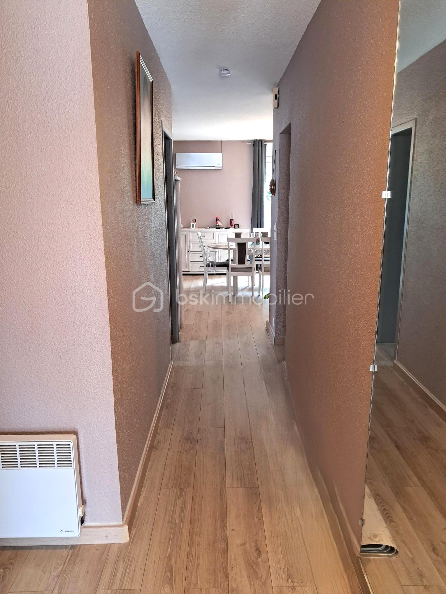 Maison ancienne de 80 m² - C-couloir.jpg