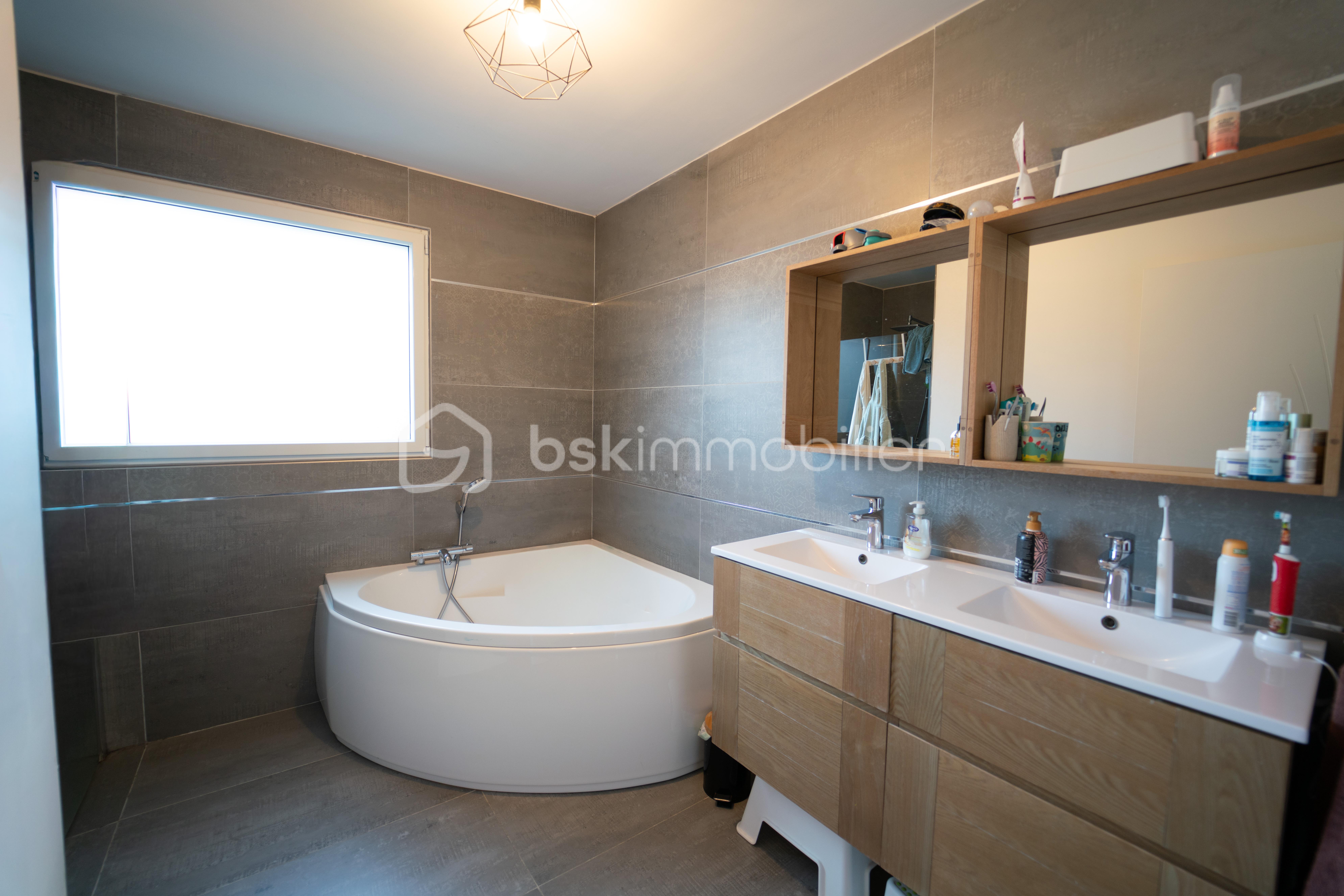 Maison de 108 m² - DOUVEZ-7.JPG