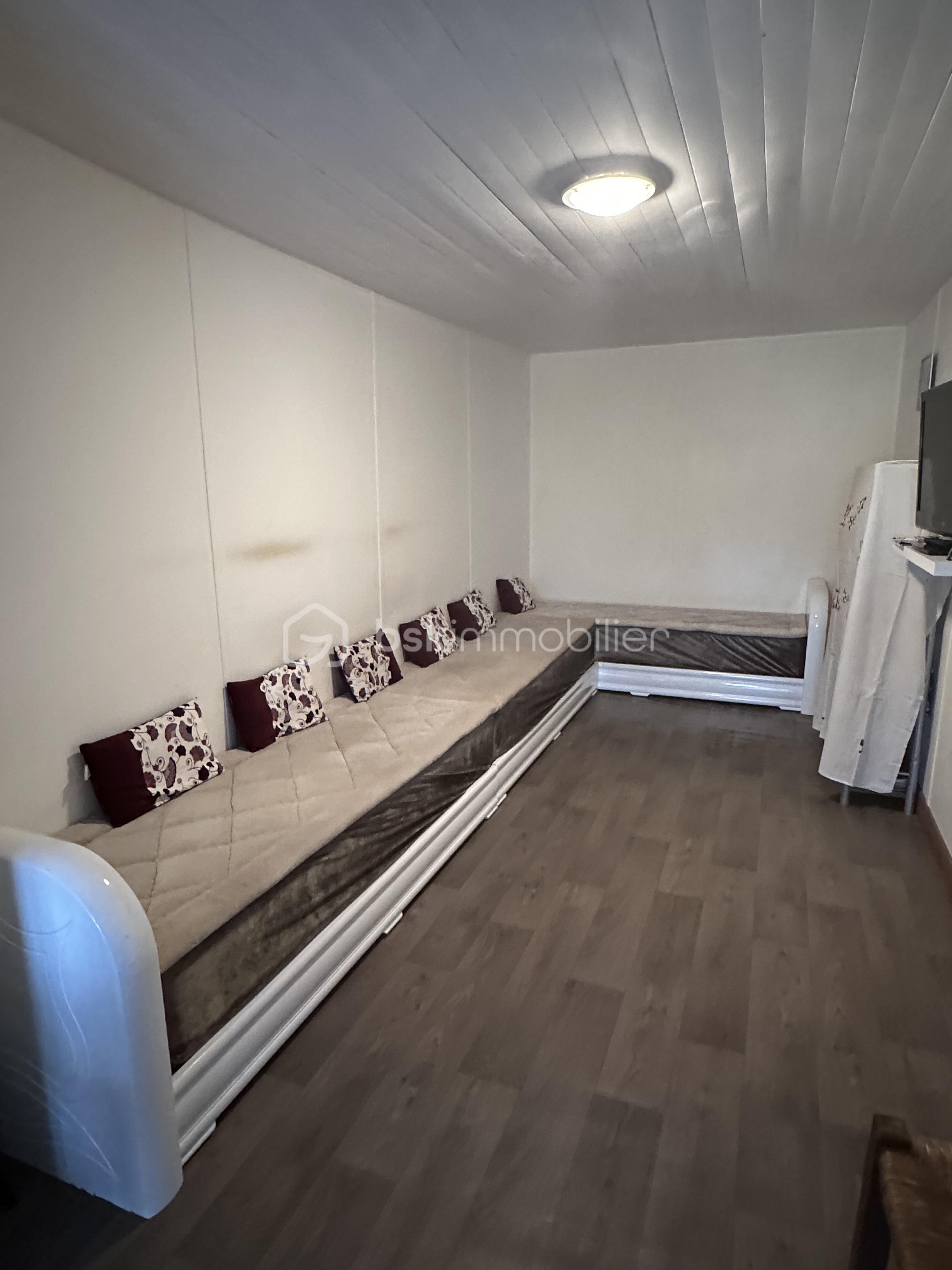 Villa de 160 m² - salon en bas.jpeg