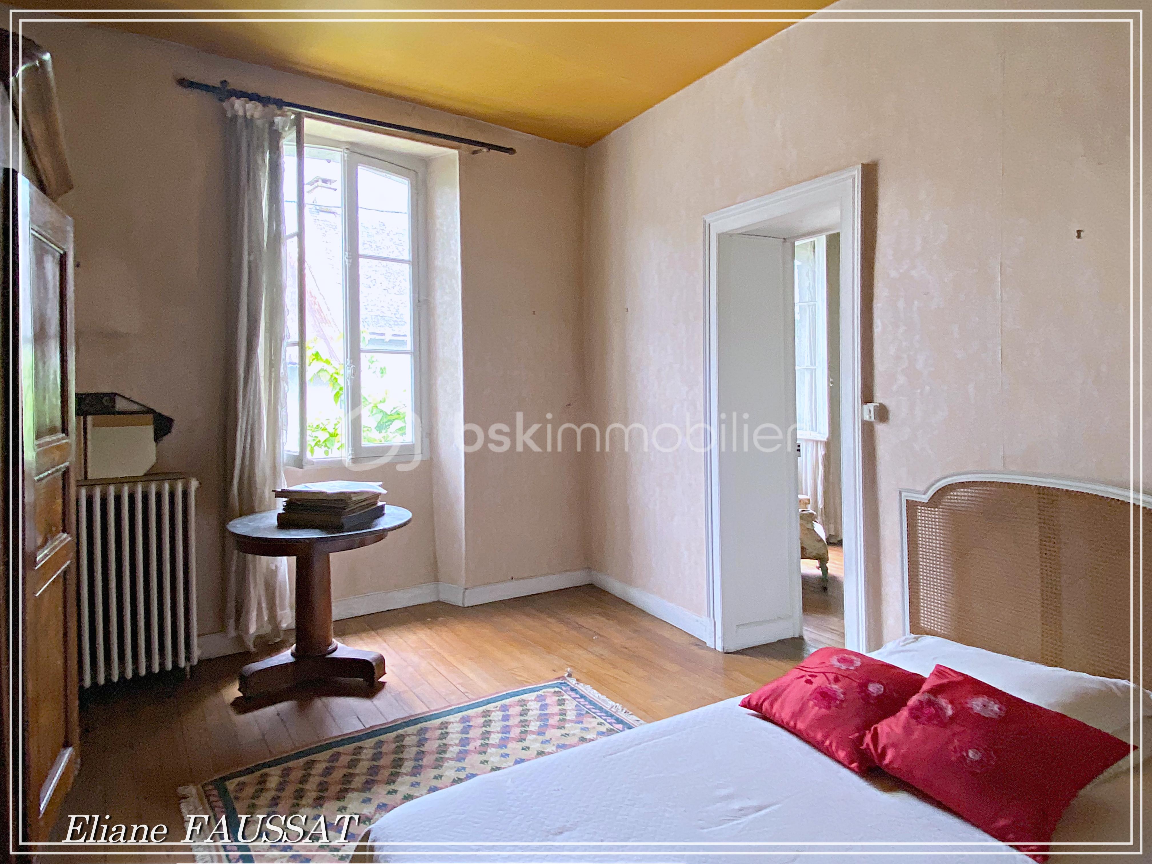 Maison en pierre de 153 m² - CHAMBRE 3.jpg