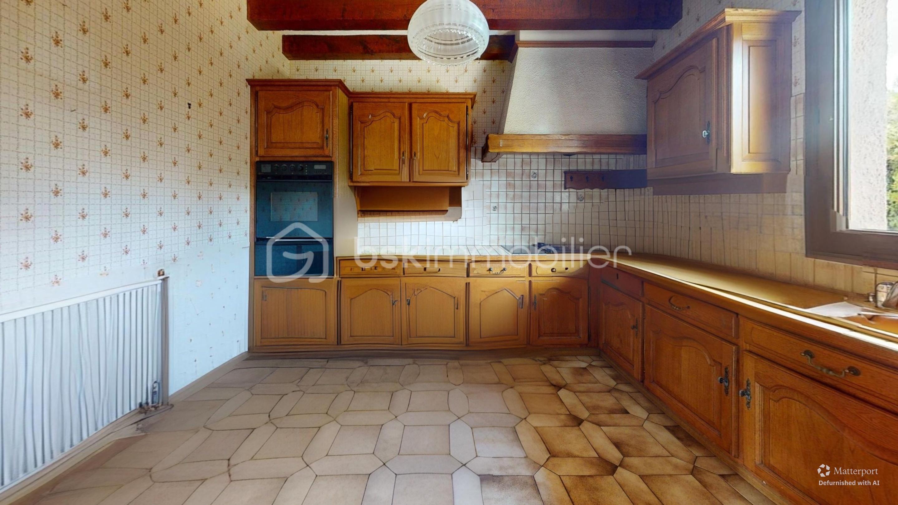 Briares-Sur-Essonnes-Kitchen-Defurnished.jpg