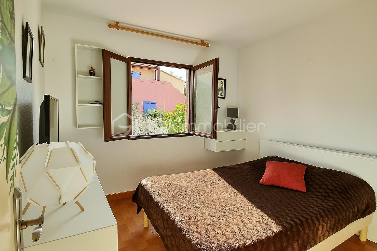 Appartement de 50 m² - ChatGPT Image Oct 17, 2025, 07_16_12 PM.png