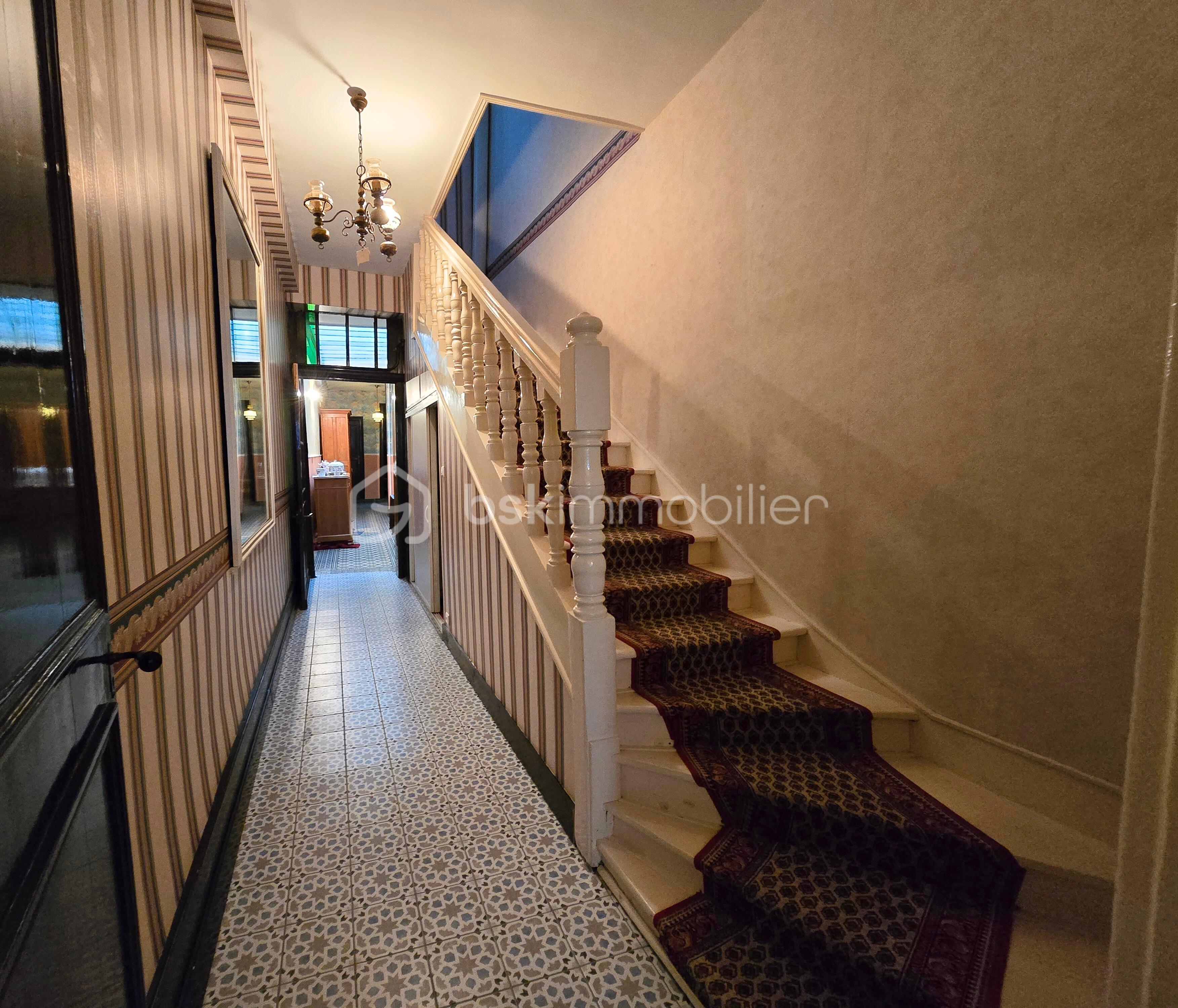 Maison de maitre de 268 m² - F...jpg