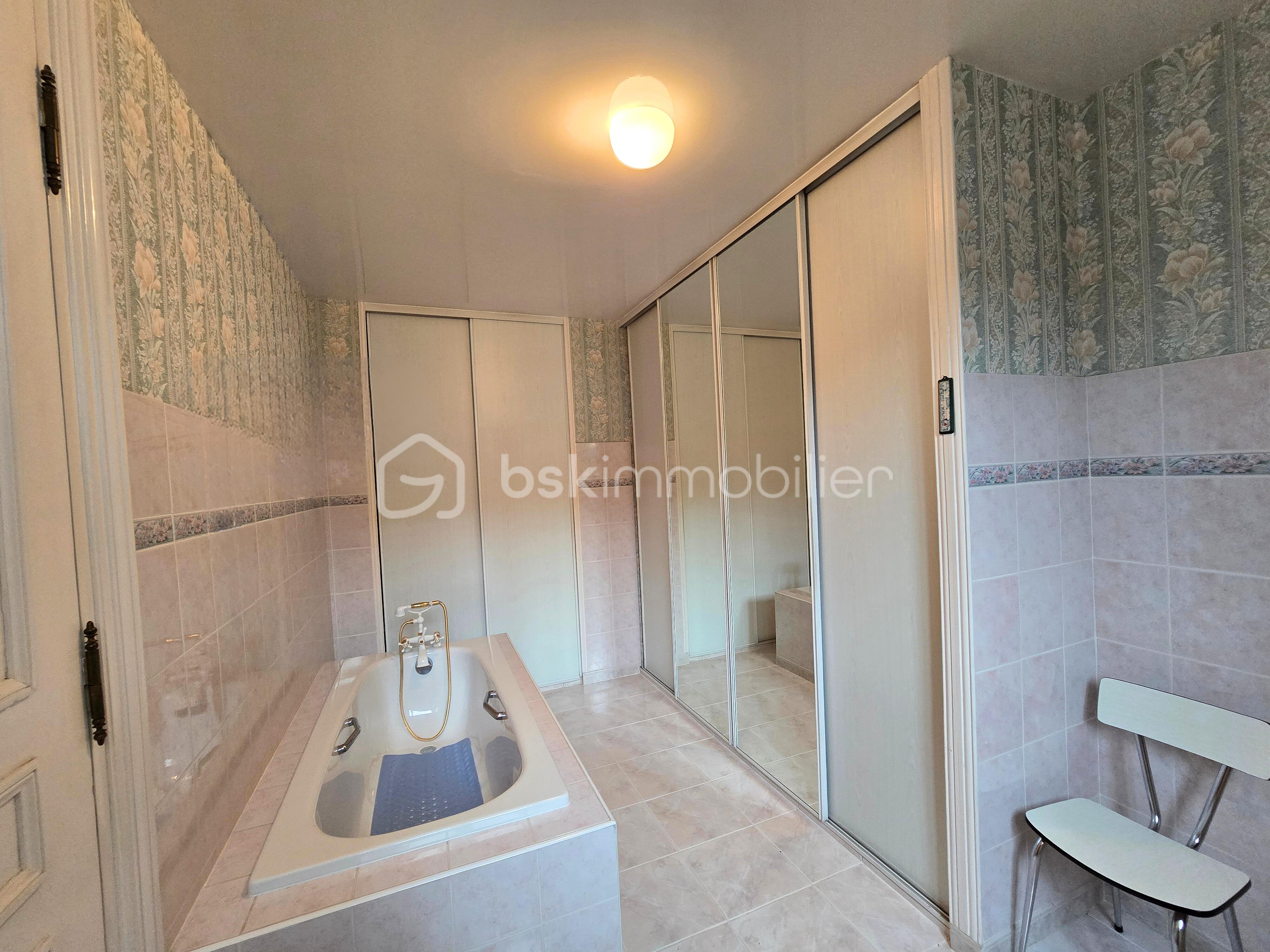 Maison de maitre de 268 m² - fe021142-87ea-4c59-8cbb-95041dd41910.jpg