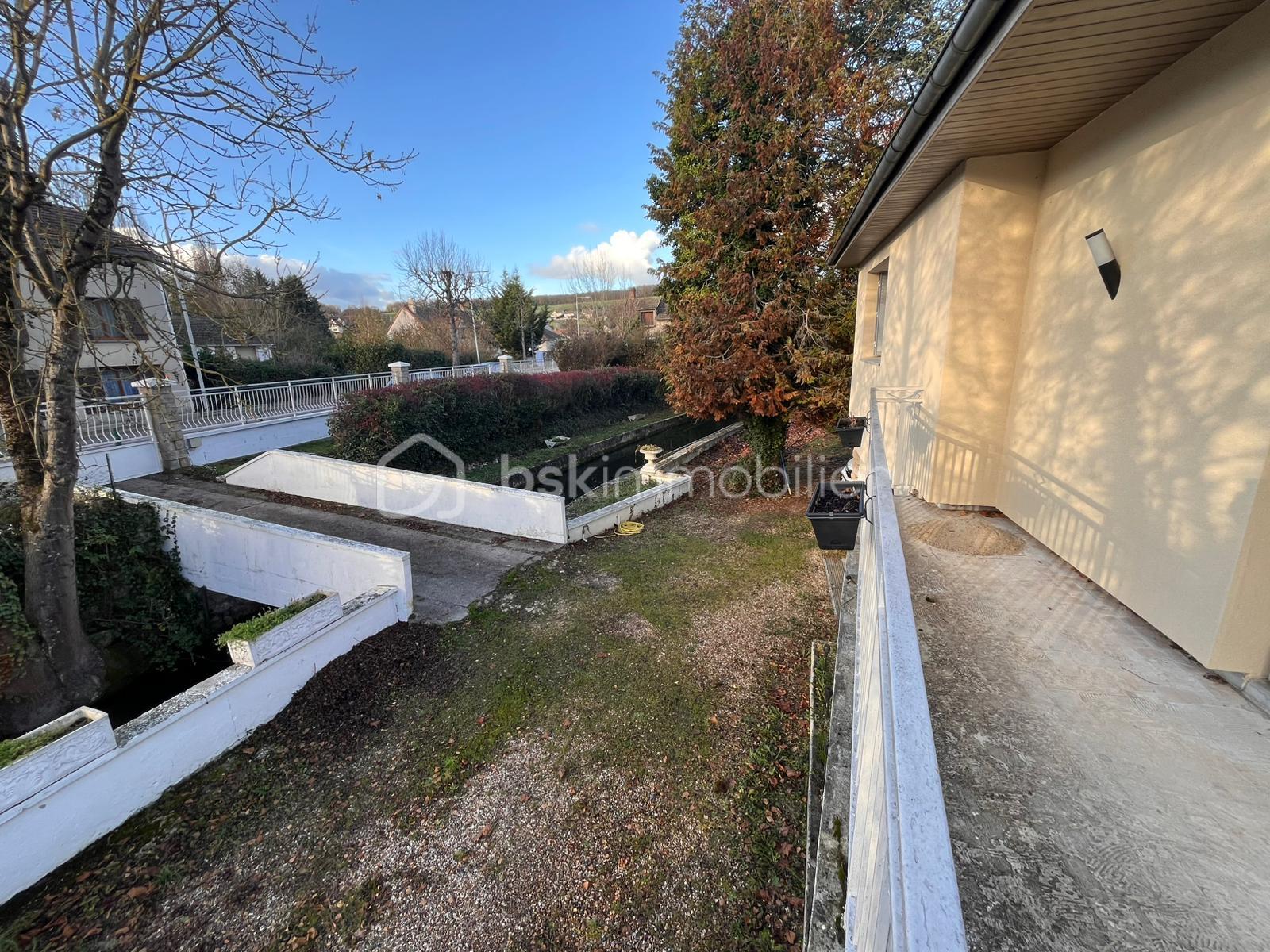 Maison de 152 m² - WhatsApp Image 2025-11-26 at 19.28.57.jpeg