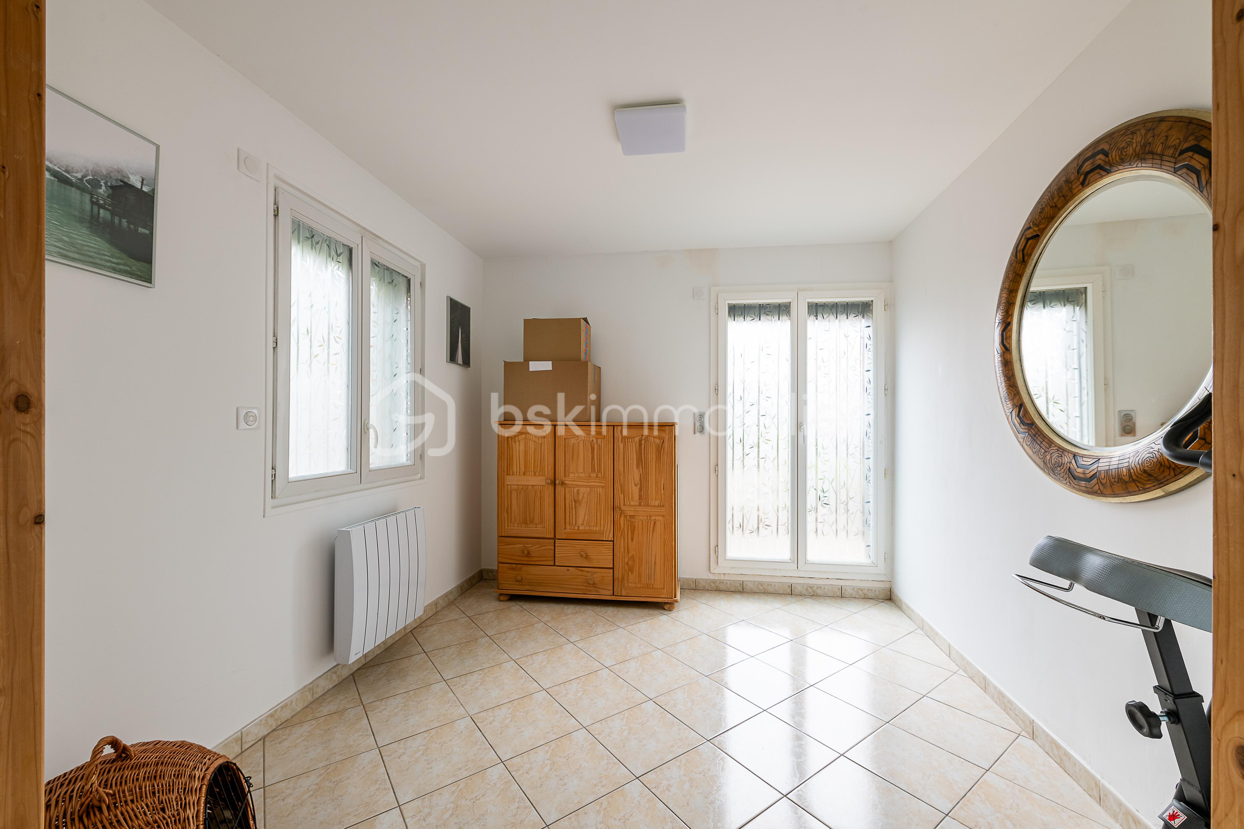Maison en pierre de 94 m² - COUBERT-BskAubinSalon-OlivierReynes-10.jpg