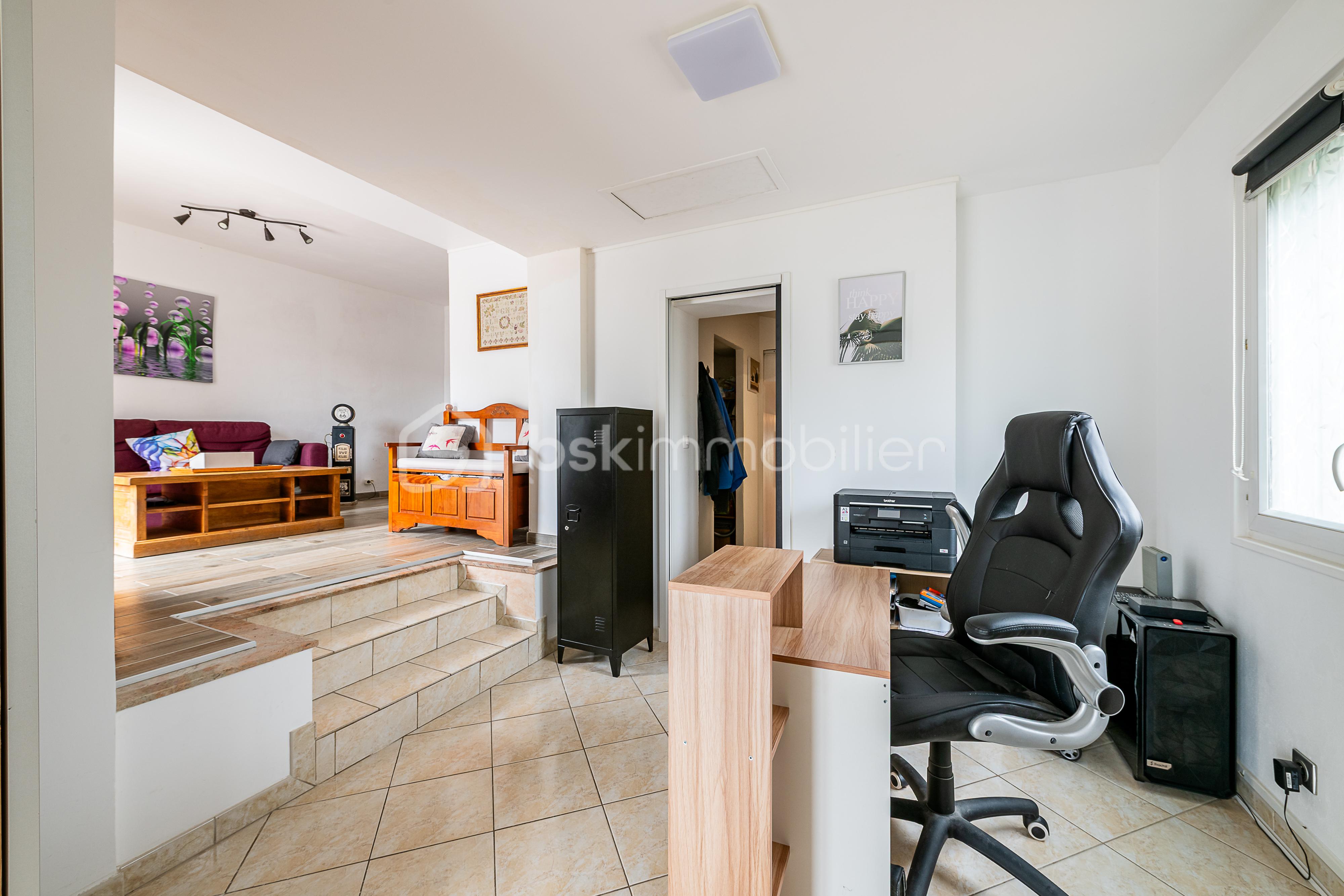 Maison en pierre de 94 m² - COUBERT-BskAubinSalon-OlivierReynes-9.jpg