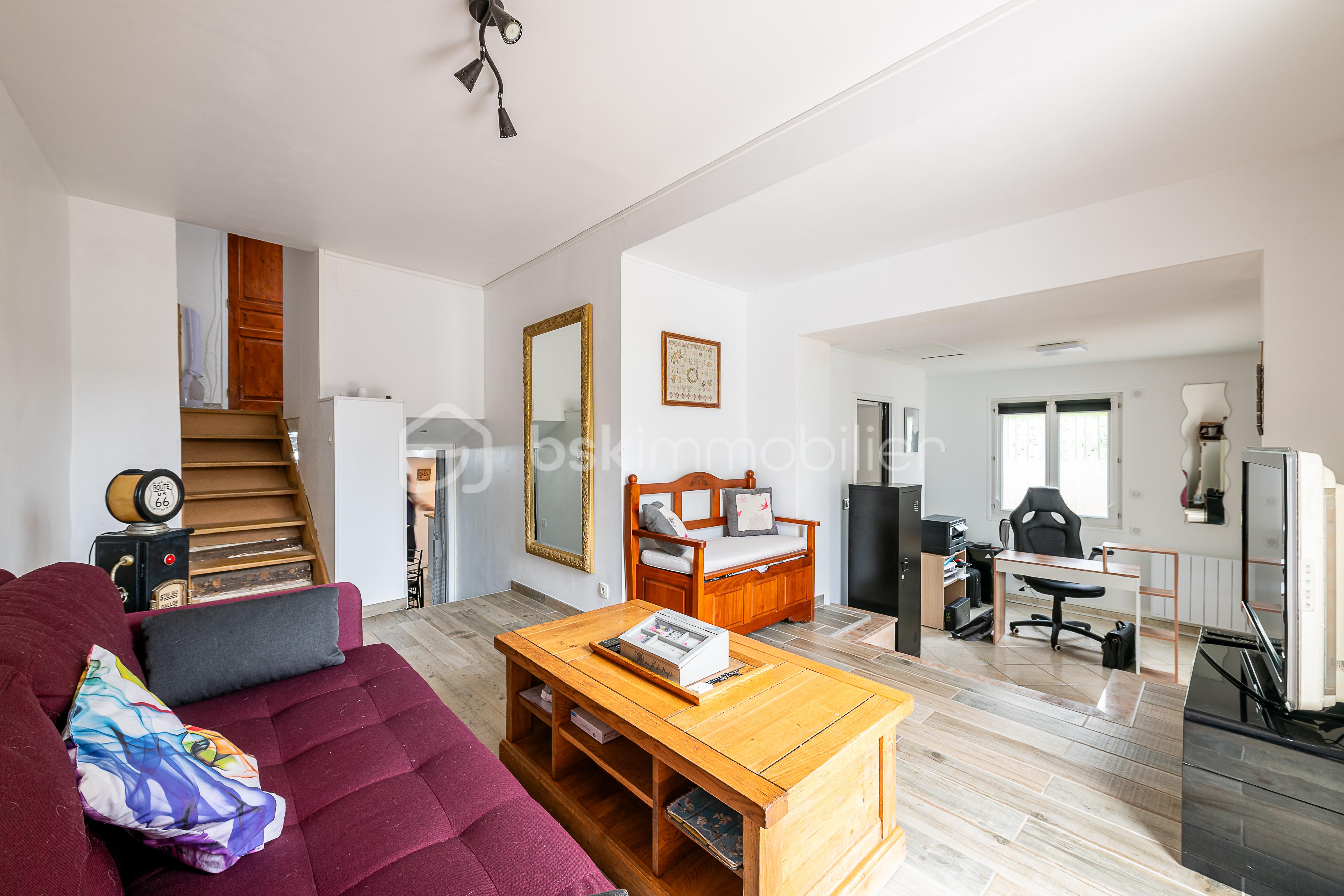 Maison en pierre de 94 m² - COUBERT-BskAubinSalon-OlivierReynes-11.jpg