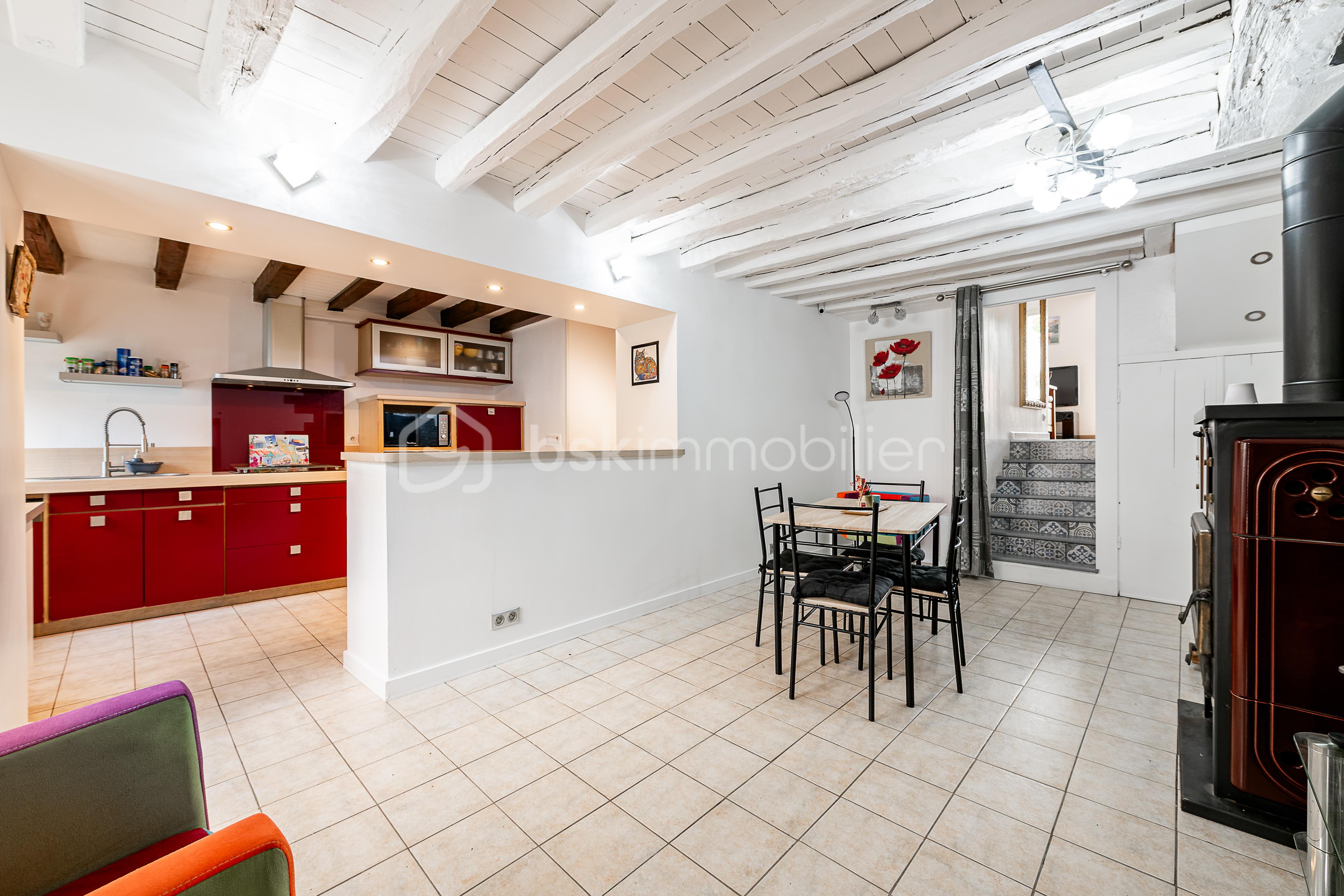 Maison en pierre de 94 m² - COUBERT-BskAubinSalon-OlivierReynes.jpg