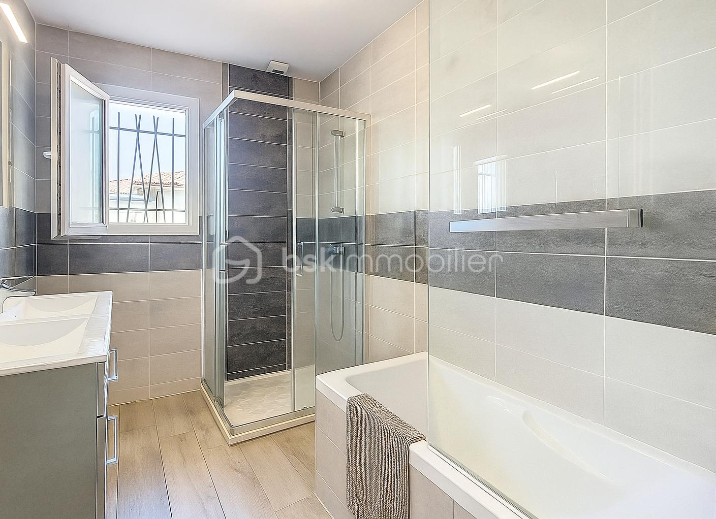 Maison de 104 m² - 5dab718e-fd2d-4031-b4d5-90146e373a59.png
