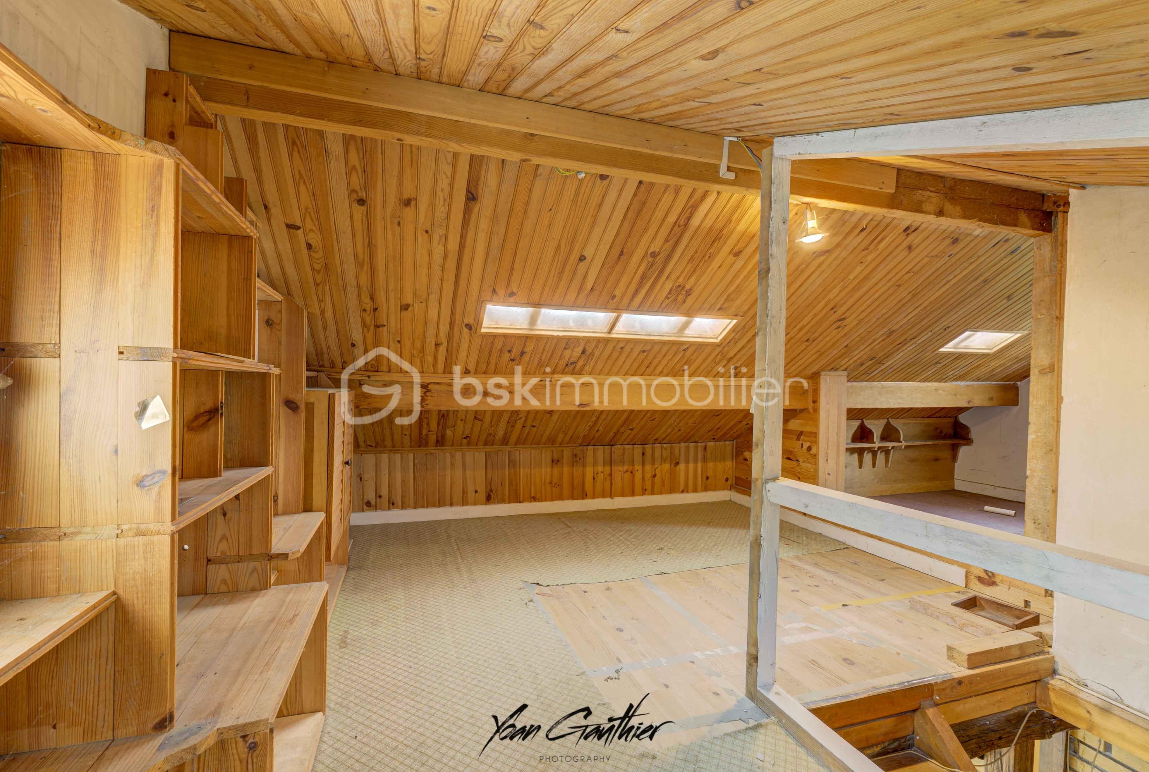 YG101146_47_48_49_50_Intérieur 2.jpg