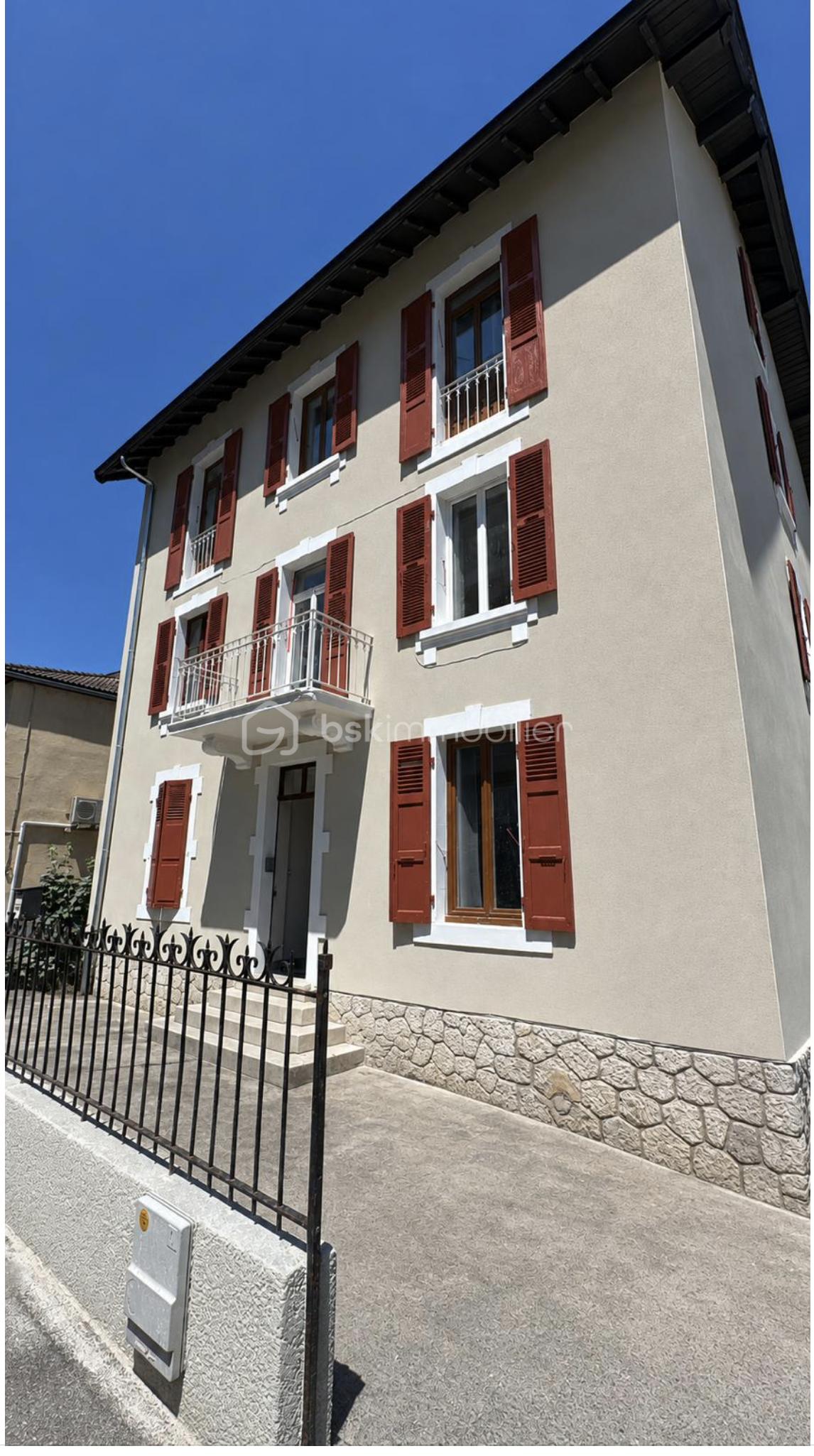 Appartement 2 pièces 45 m² · à Cran-Gevrier · 45 m² · 205 000 €