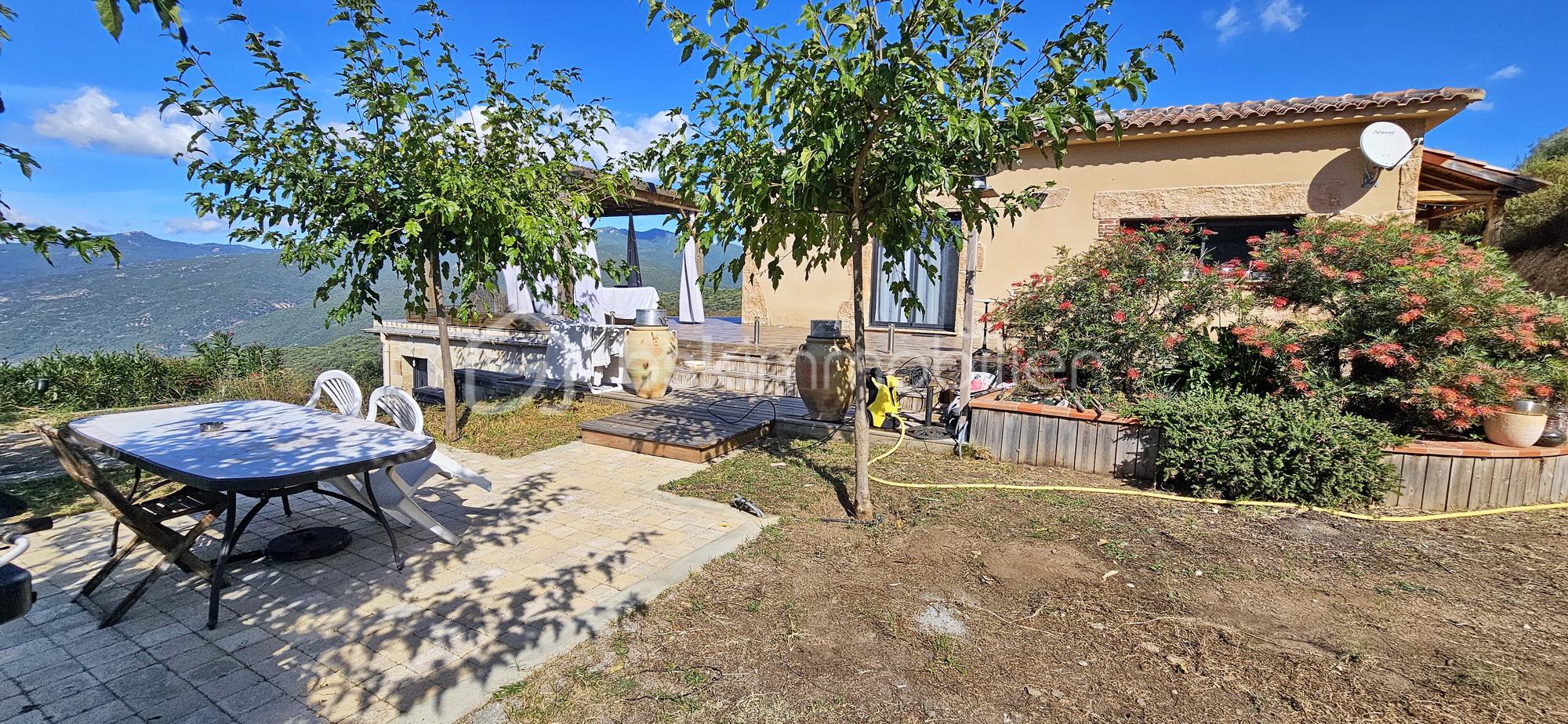 Maison de 149 m² - E.jpg