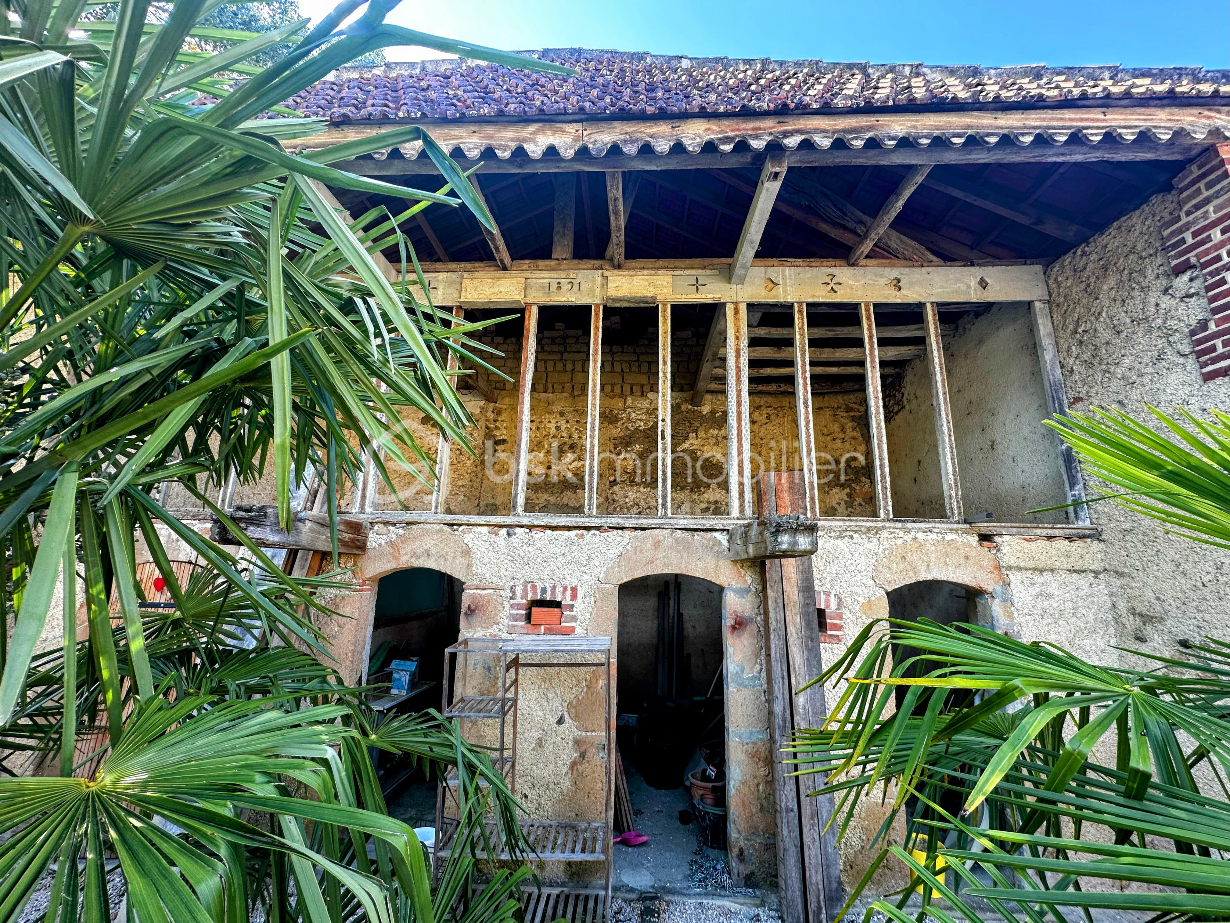 Bastide de 400,85 m² - tempImagezUU14x.png