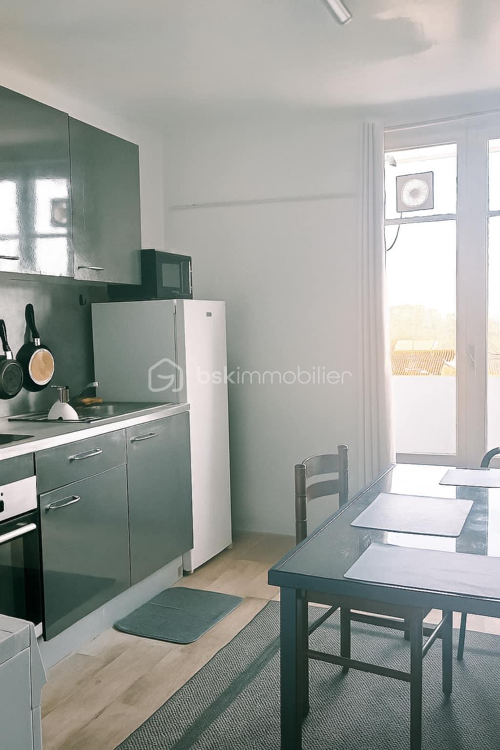 Appartement de 75,60 m² - cuisine.jpg