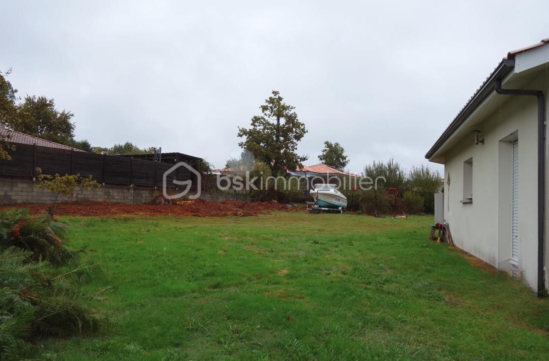 Maison contemporaine de 112 m² - 3.png