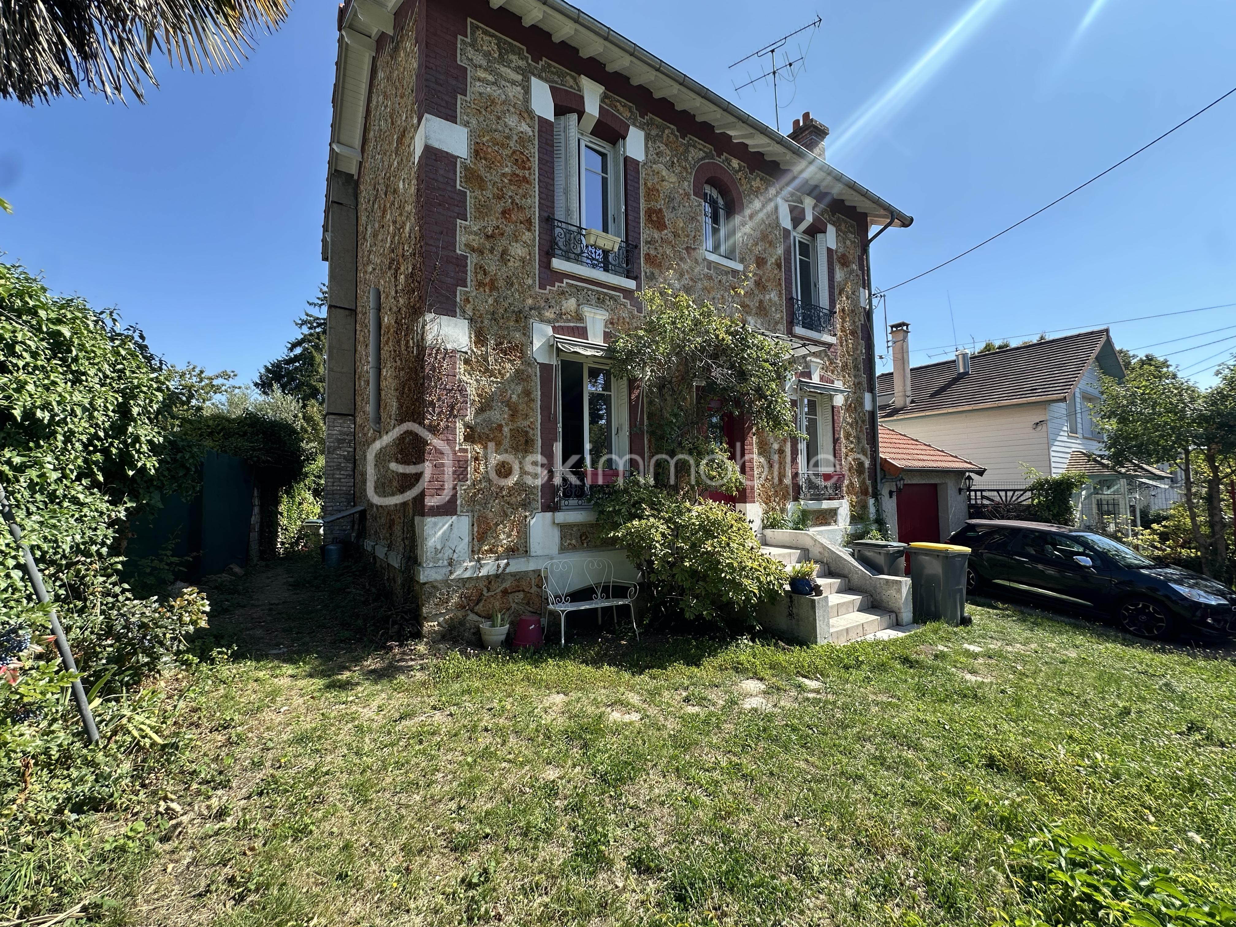 Maison de 160 m² - tempImagefVUsNB.png