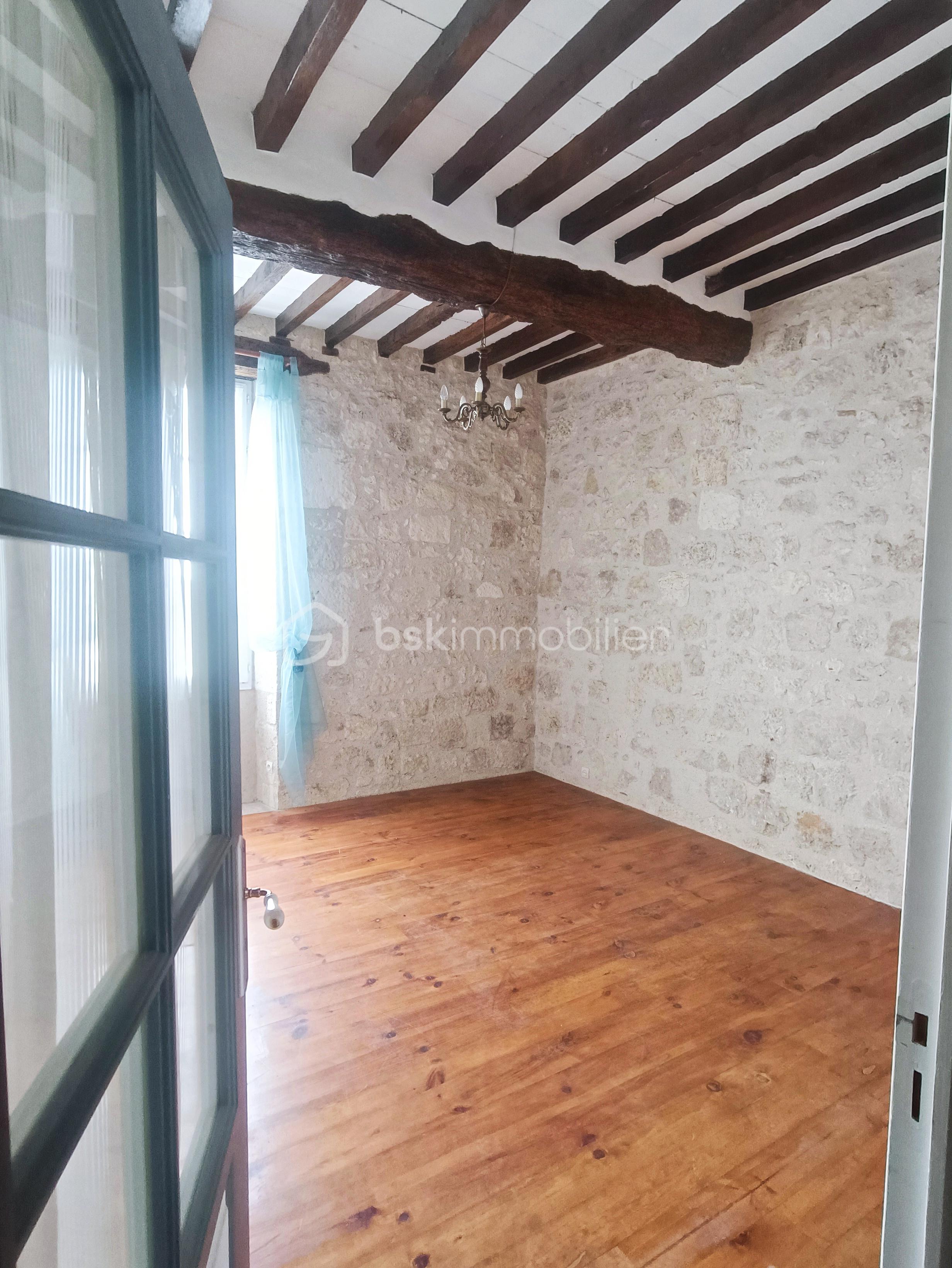 Maison en pierre de 150 m² - 1000134515.jpg