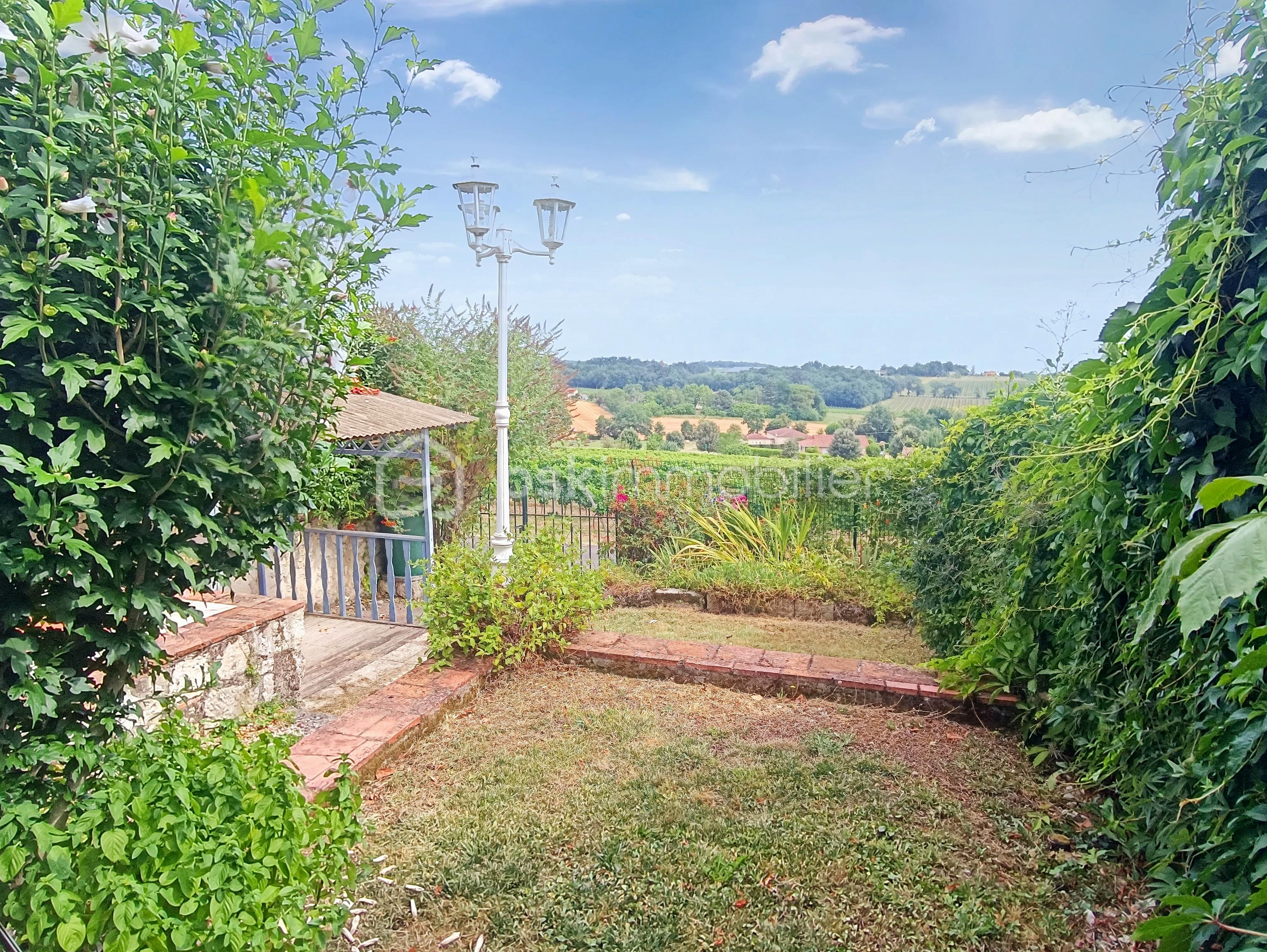 Maison en pierre de 150 m² - 1000135383.jpg