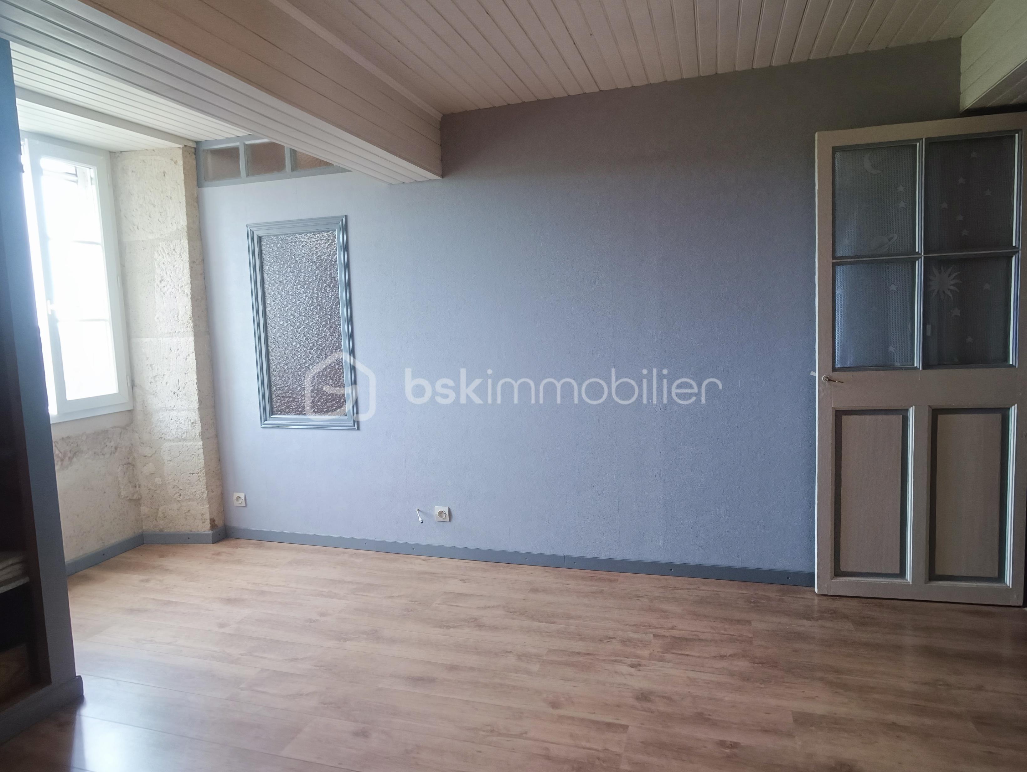 Maison en pierre de 150 m² - 1000134417.jpg