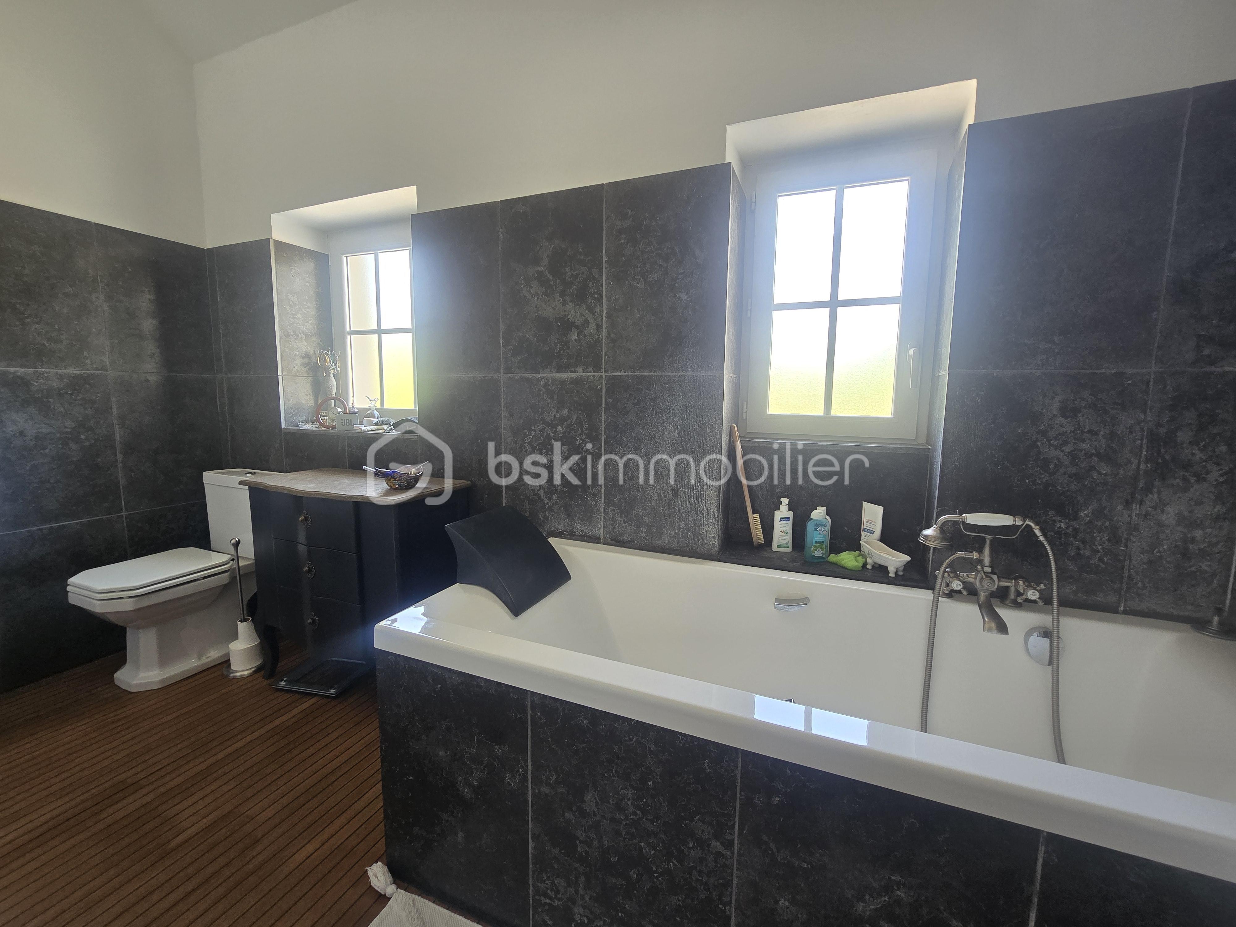 Maison d architecte de 220 m² - 20250611_161915.jpg