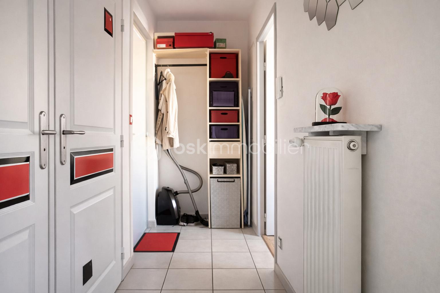 Appartement de 48 m² - 9 entrée.png