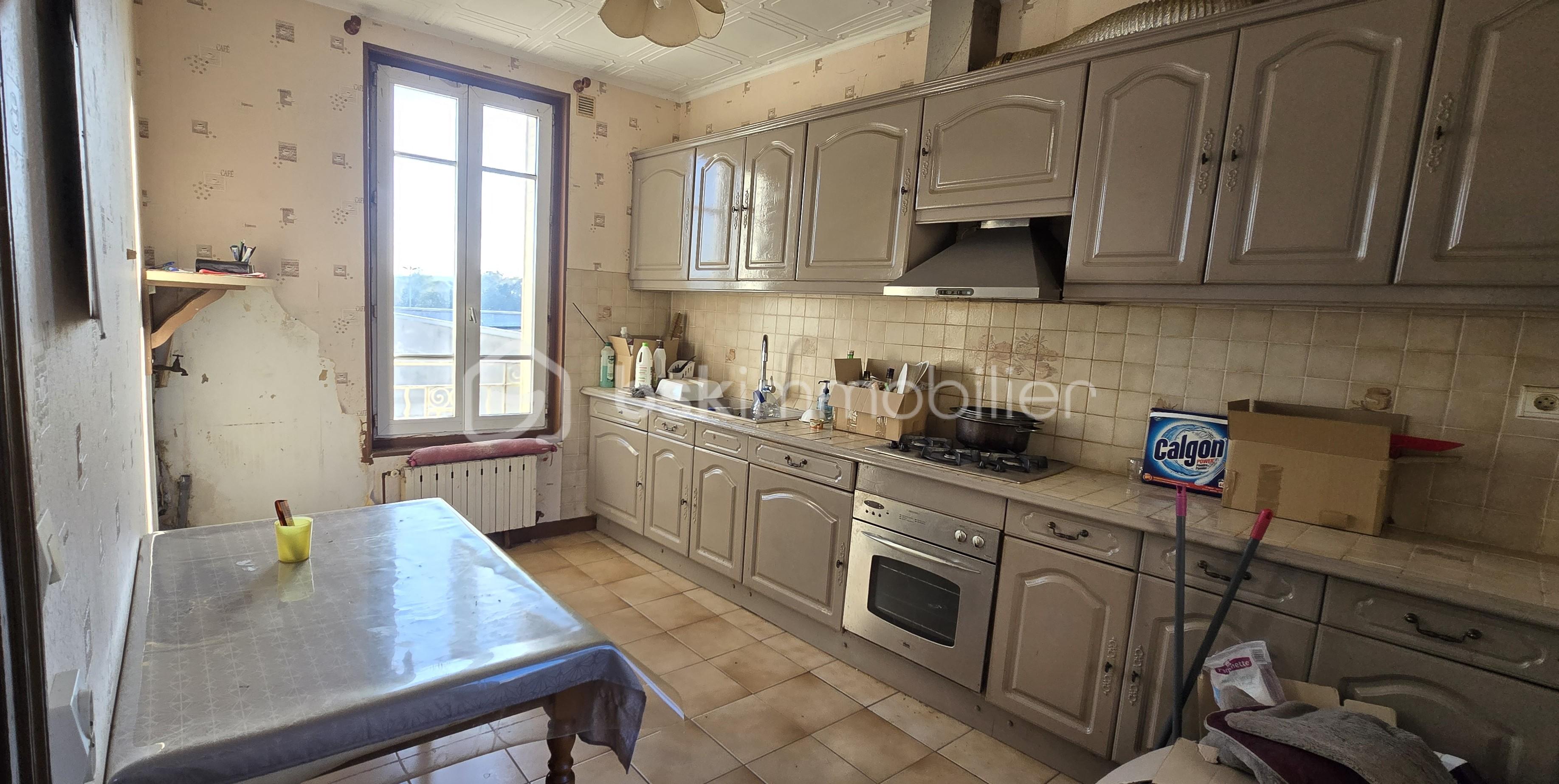 Maison de 384 m² - 20251002_094815.jpg