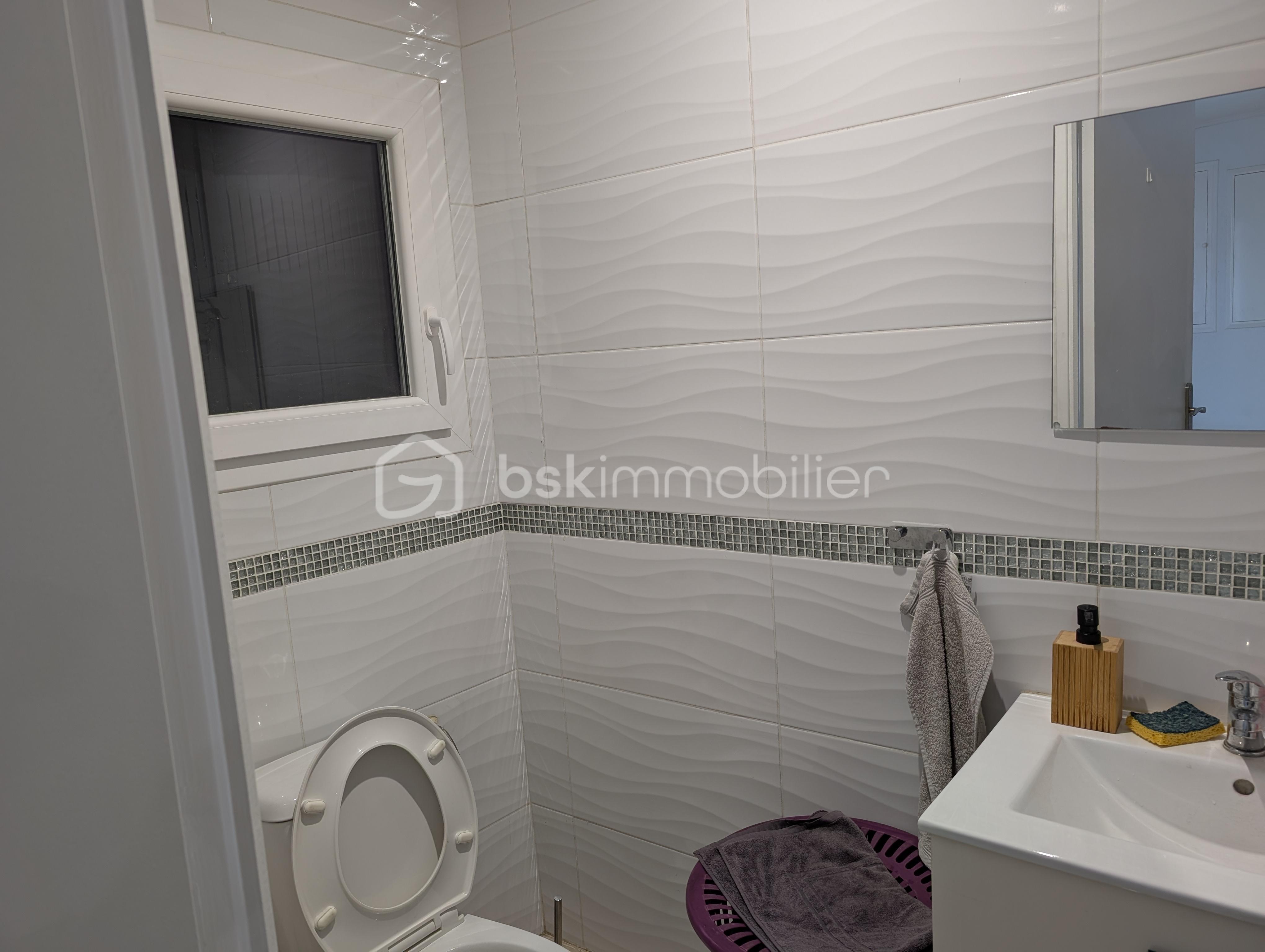 Maison de 90 m² - PXL_20251223_151442945.jpg