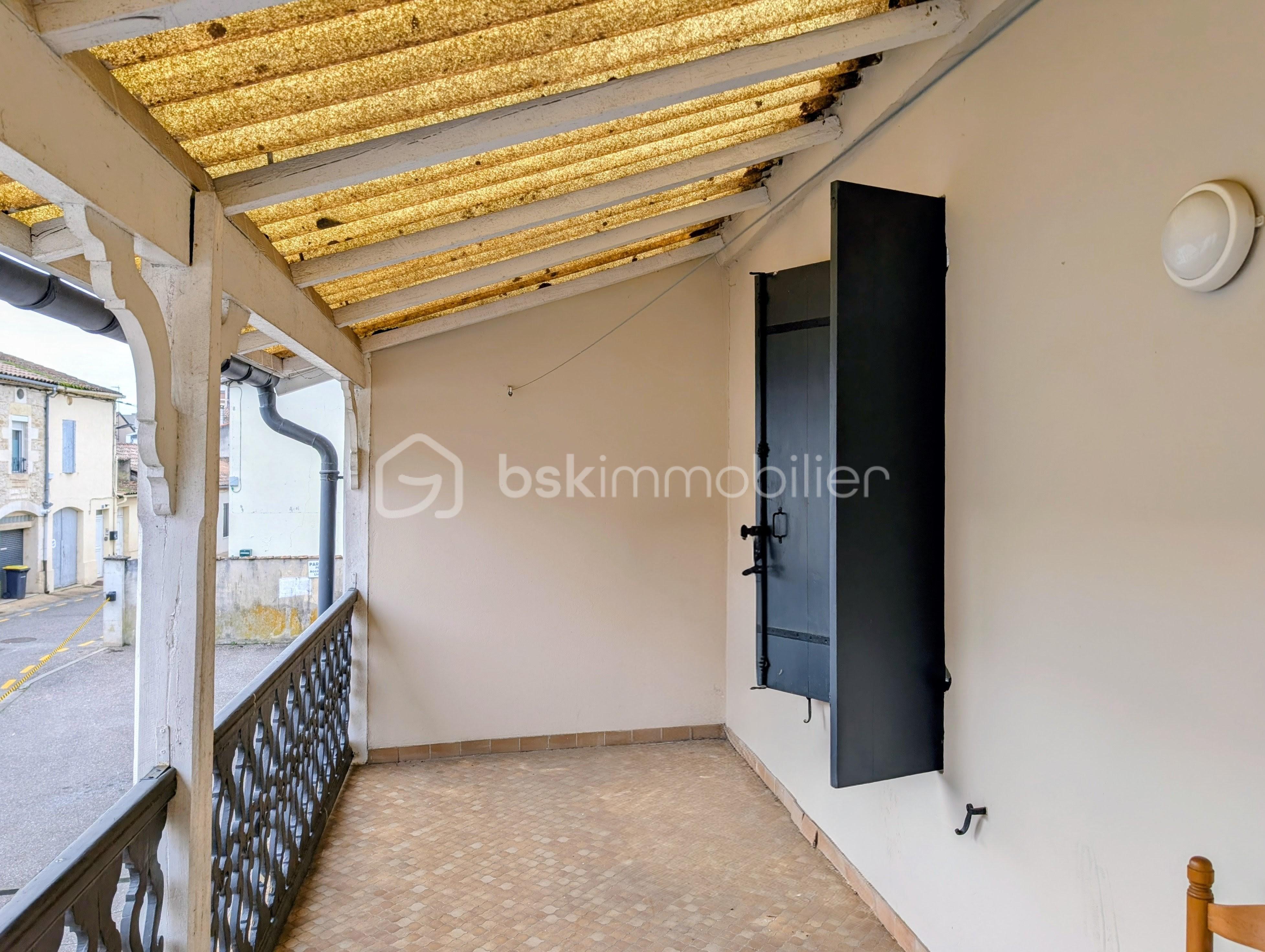 Maison de 90 m² - PXL_20251223_151100125.MP~3.jpg