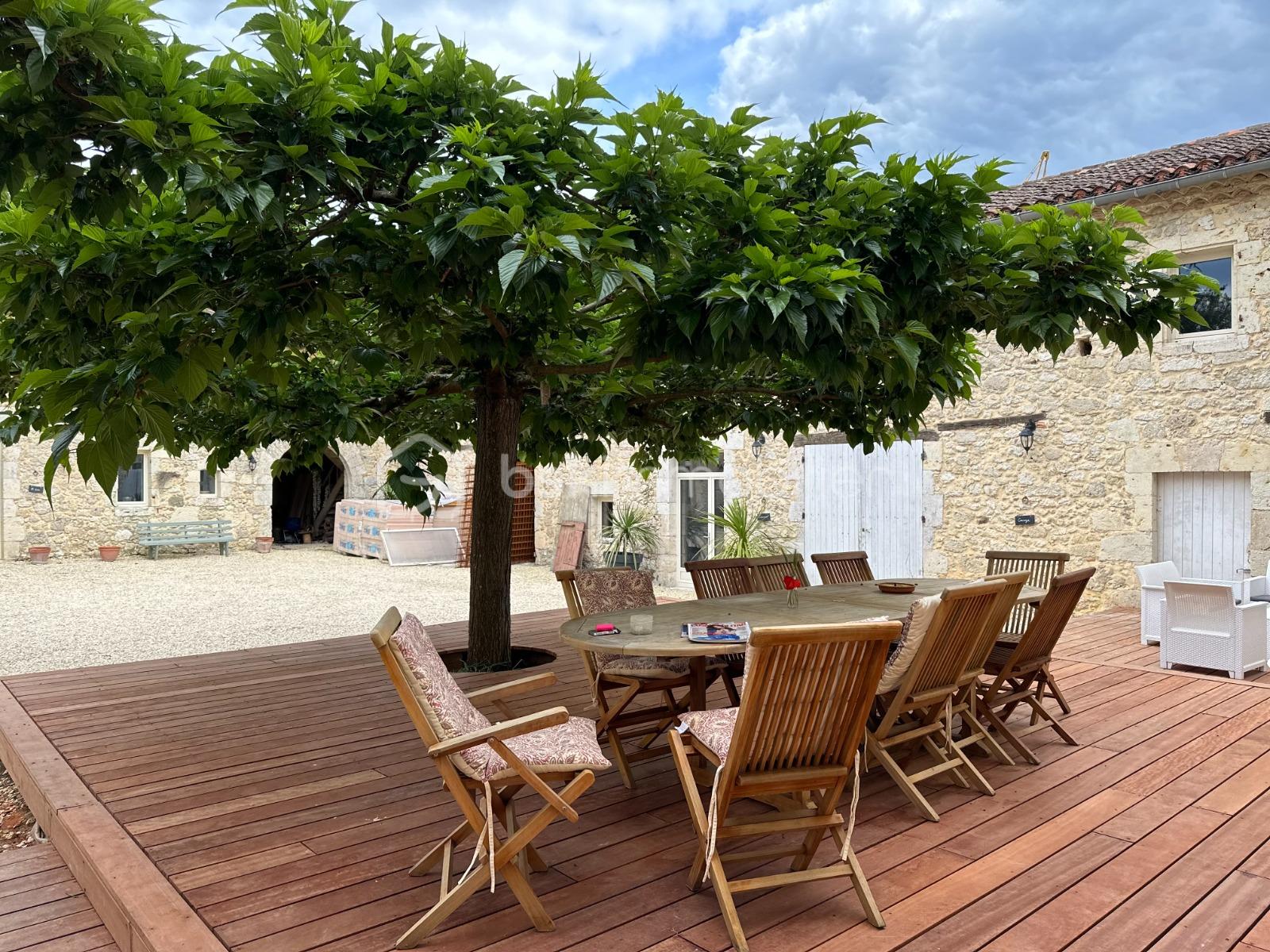 chateau_vente_gers_maison_de_famielle_belle_maison_condom_lectoure_gites  (3).jpeg