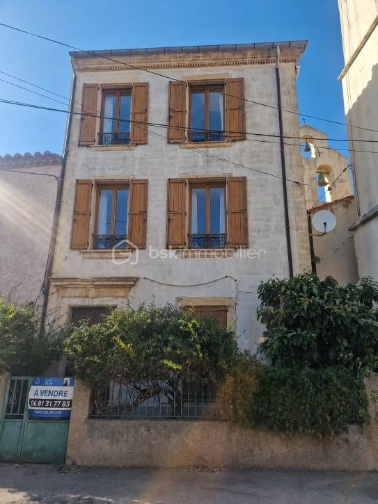 façade.jpg