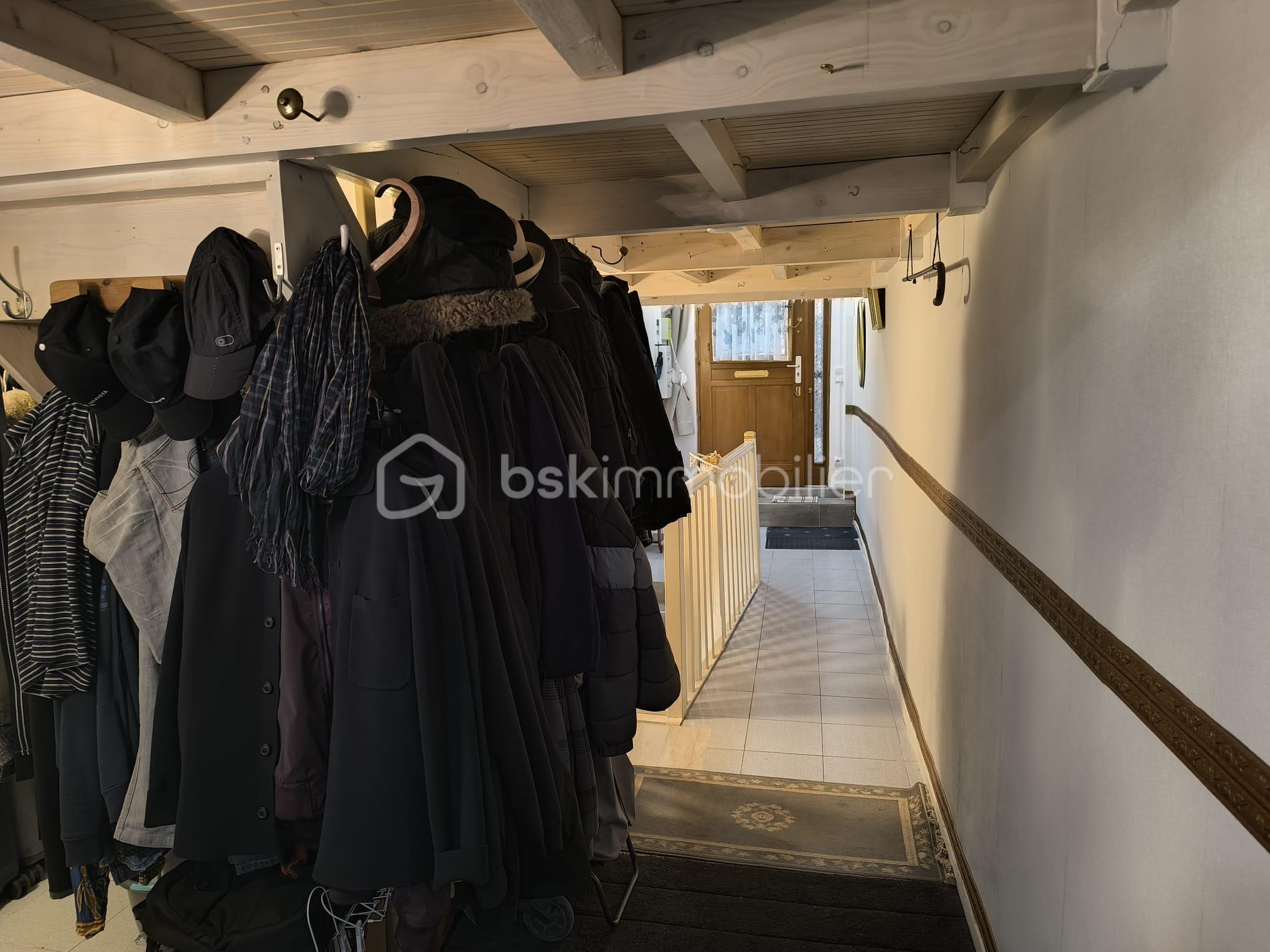 Appartement de 40,02 m² - couloir.jpg