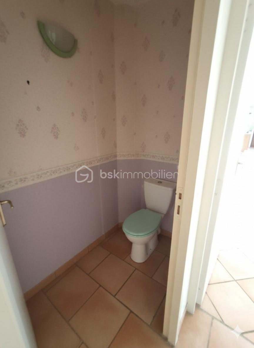 Maison de 108 m² - thumbnail_1756804796253.jpg