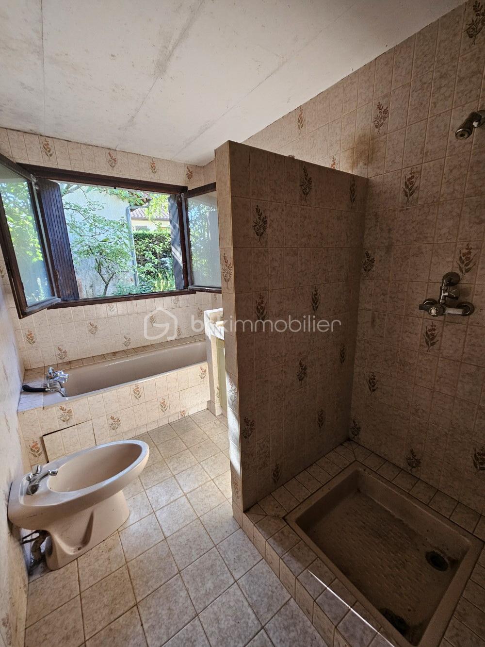 salle de bain et douche.jpg