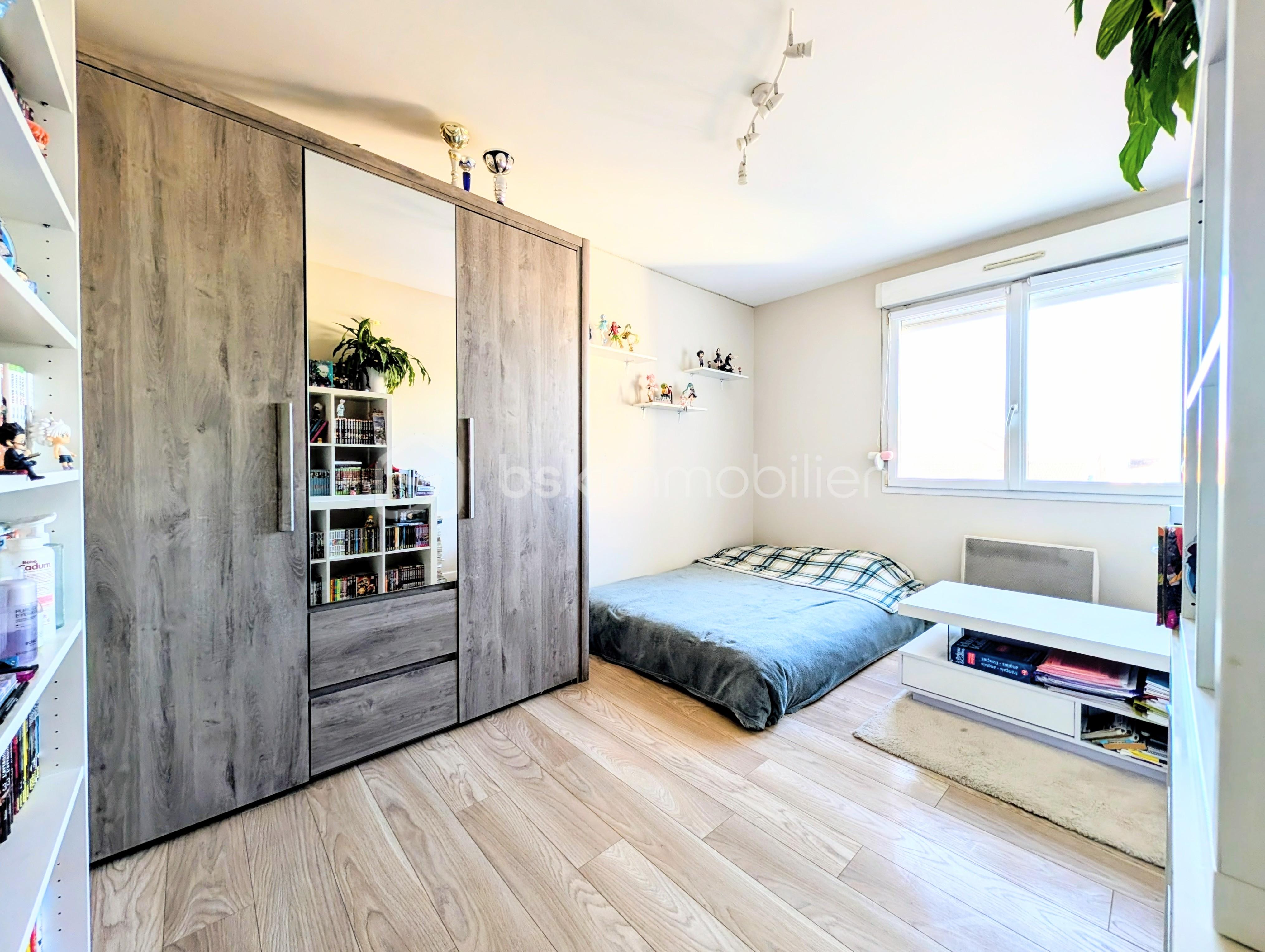 Appartement de 100 m² - PXL_20250918_065533385~2.jpg