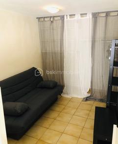 Immeuble de 80 m² - 6ef5e2a7-14c3-4063-91e4-92f362b7a155.jpg