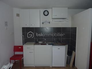 Immeuble de 80 m² - c2a55a1b-f481-4bec-a360-0e0674677960.jpg