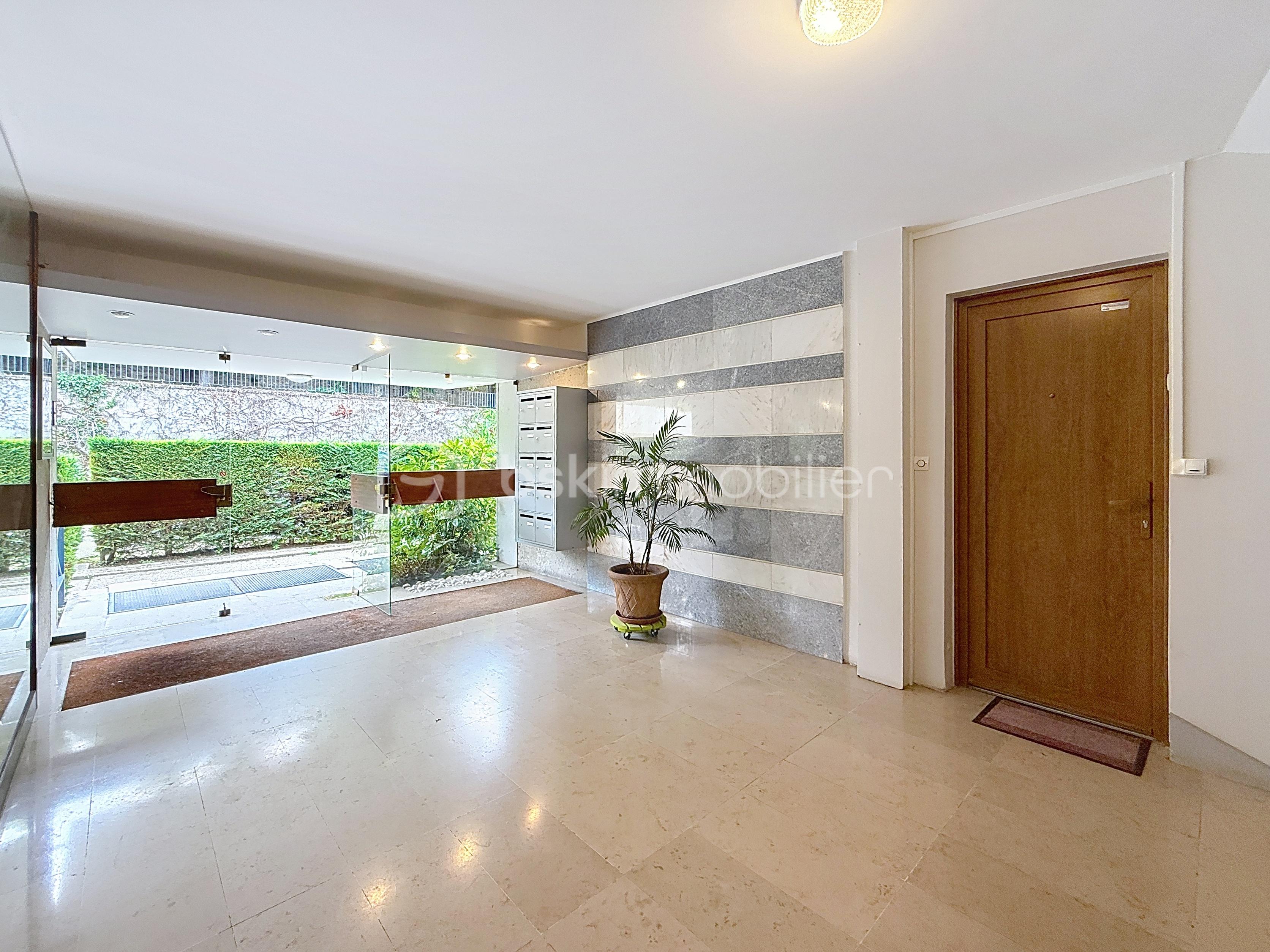 Appartement de 80 m² - lys_00038.jpg