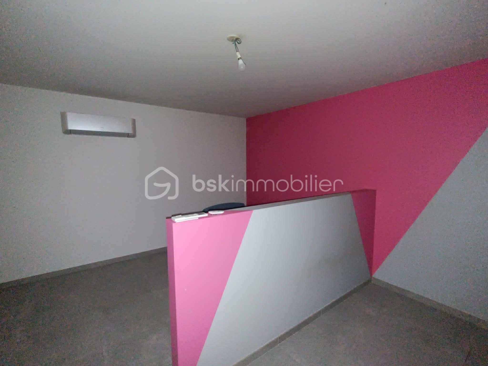ded76a07-e3d4-45bd-87a4-8c6be8ae8270.jpg