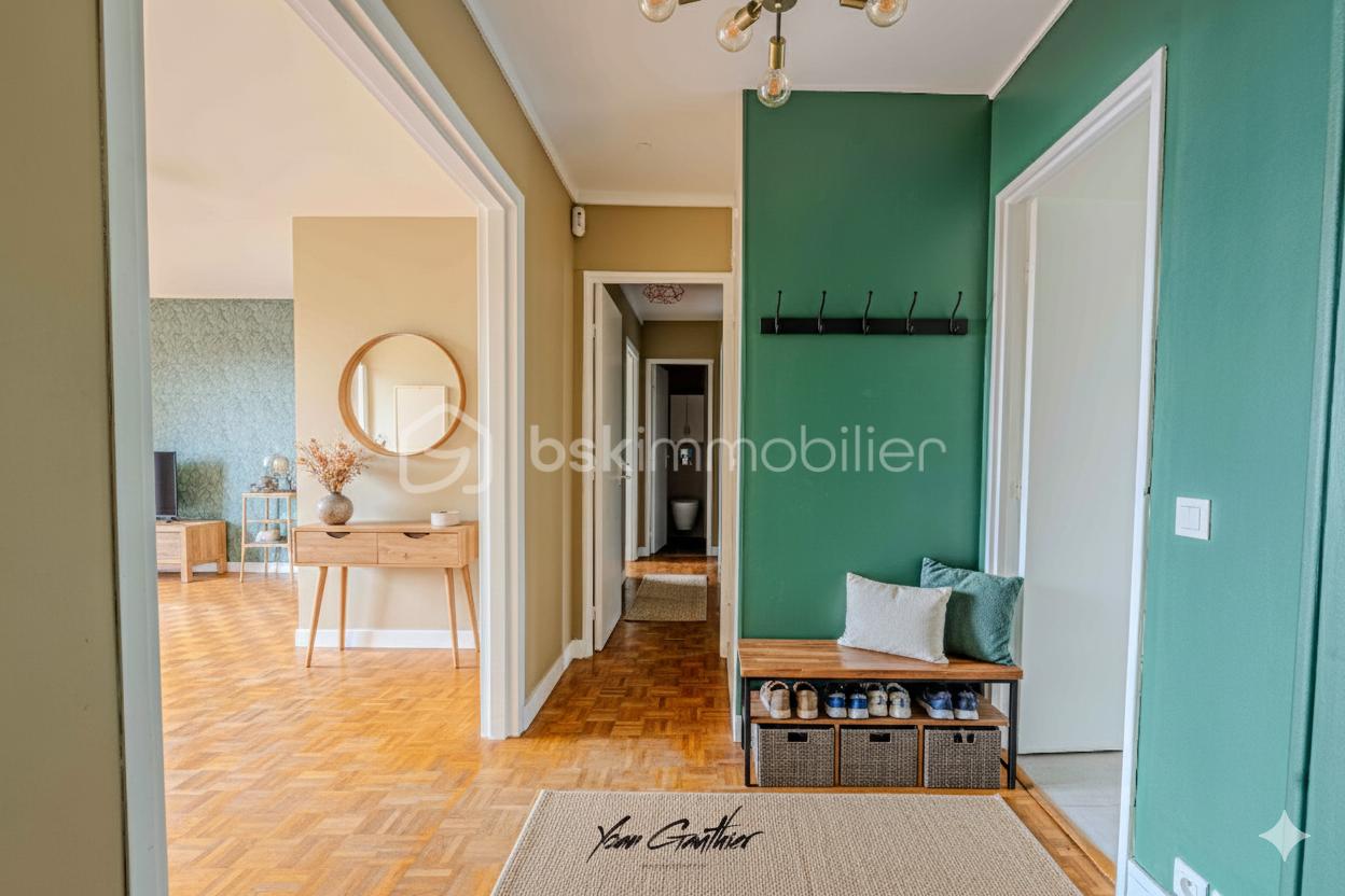 Appartement de 83 m² - Gemini_Generated_Image_4mani04mani04man.png